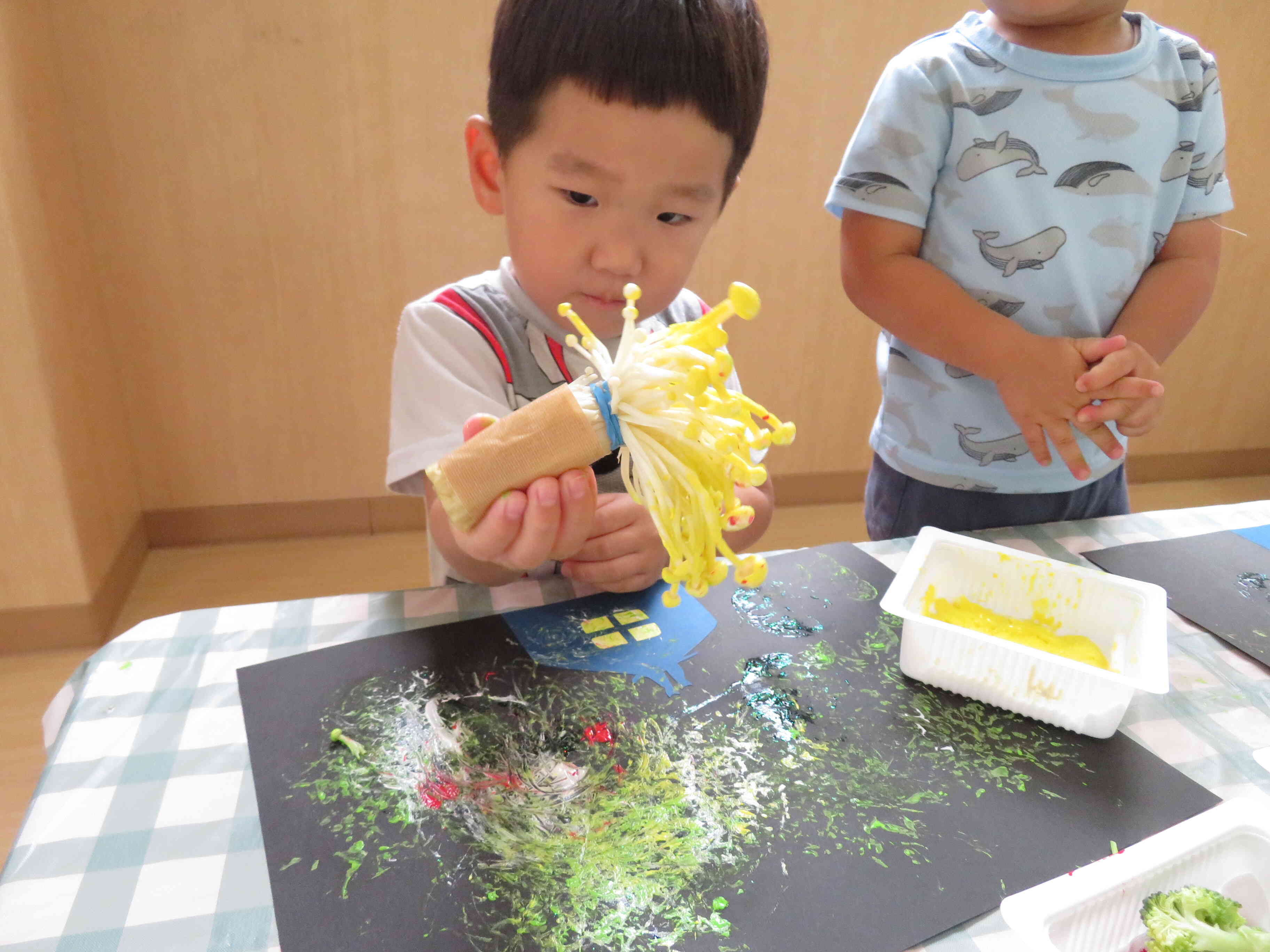 黄色のえのき、花火みたいだよ！