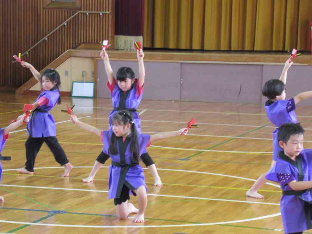 運動会・きりん組遊戯