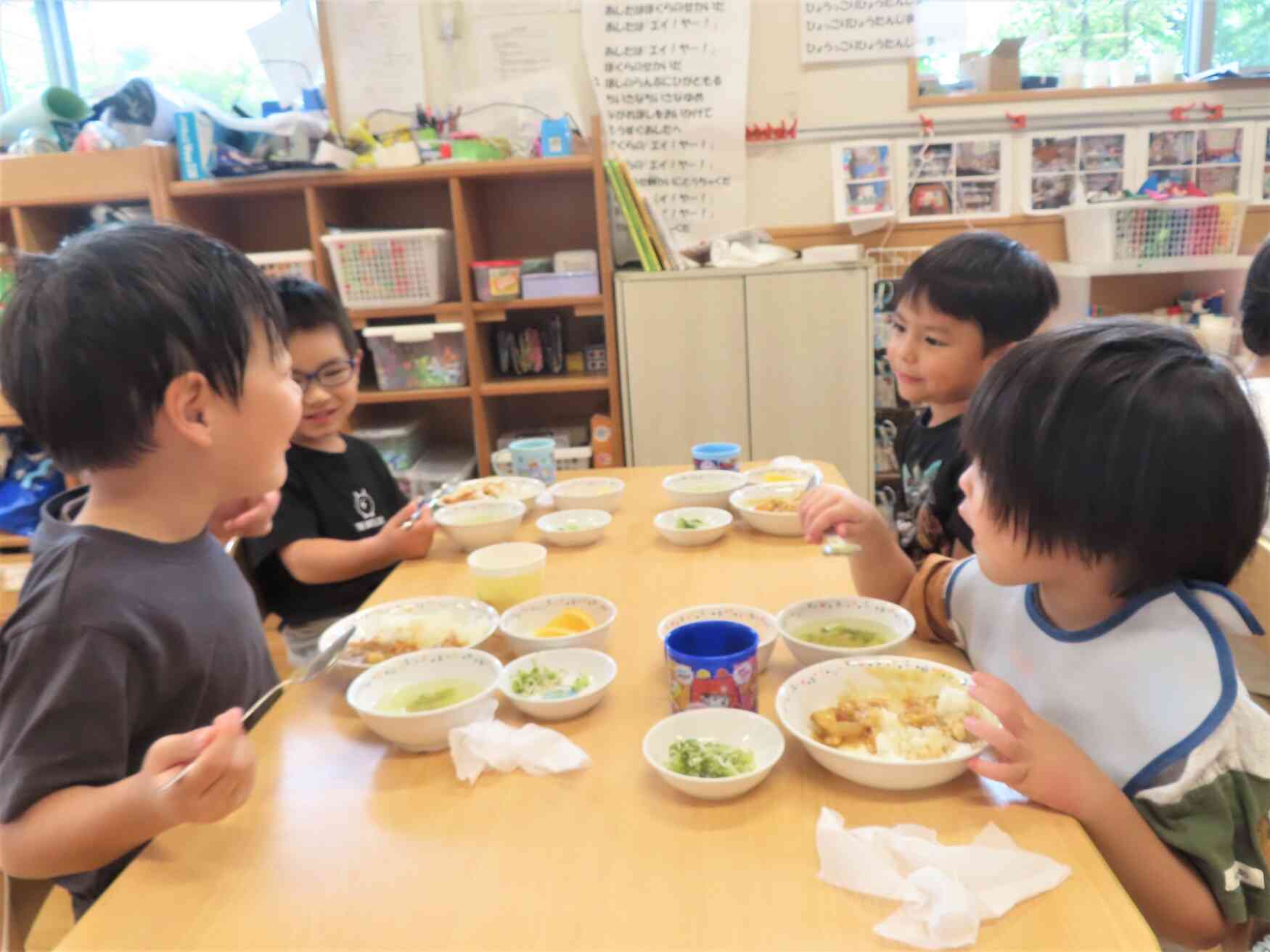 皆で楽しく食べよう