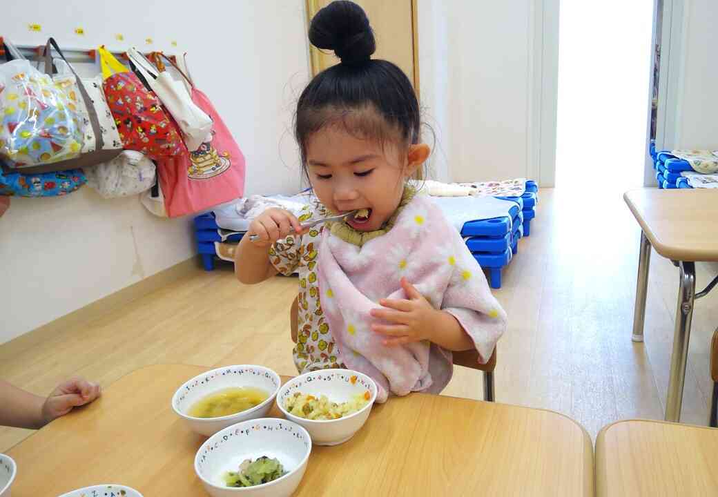 ～給食の様子♪～　