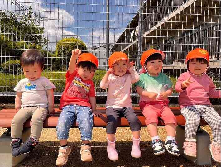 お天気の良い日は戸外で過ごします