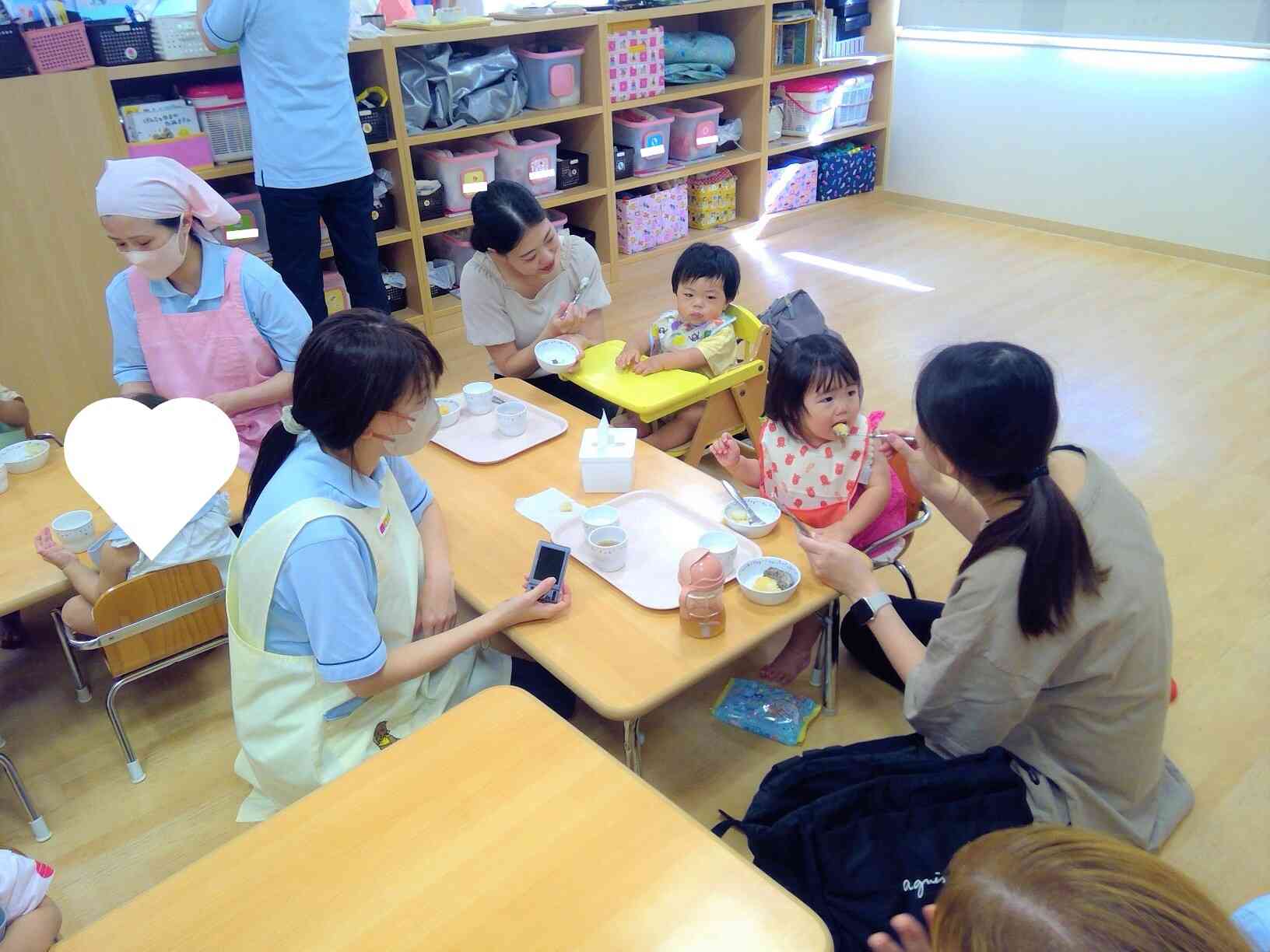 子育てひろば「おやつ試食会」