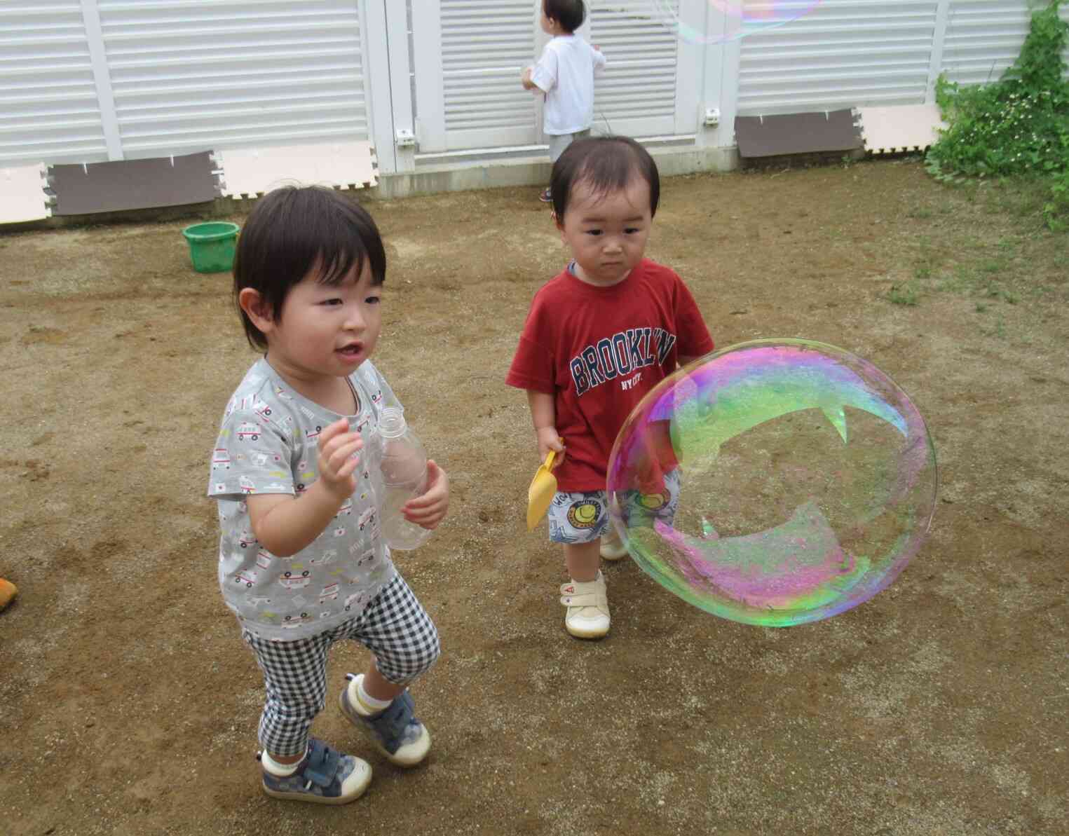 シャボン玉遊び♪