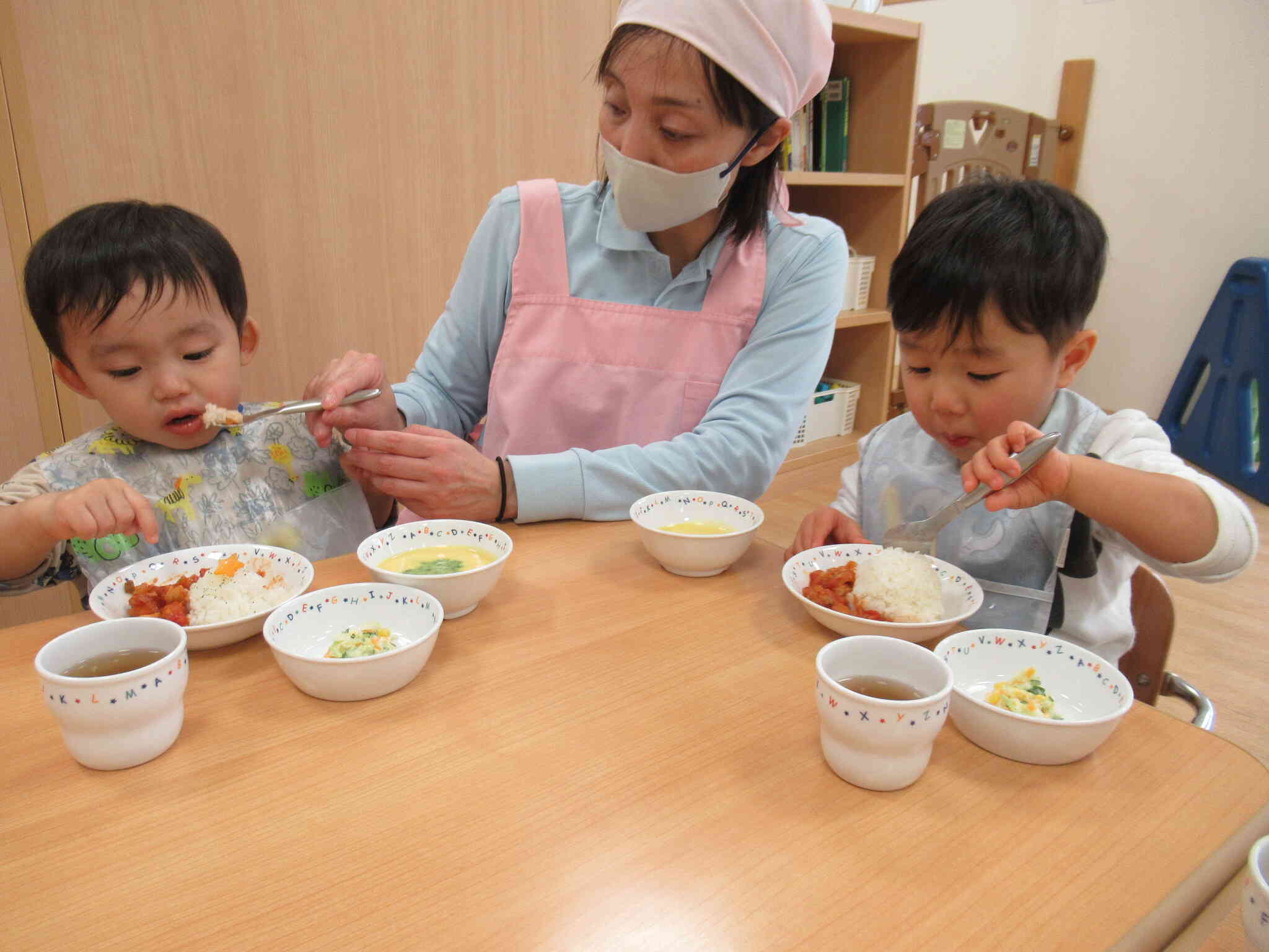 給食おいしいね♪