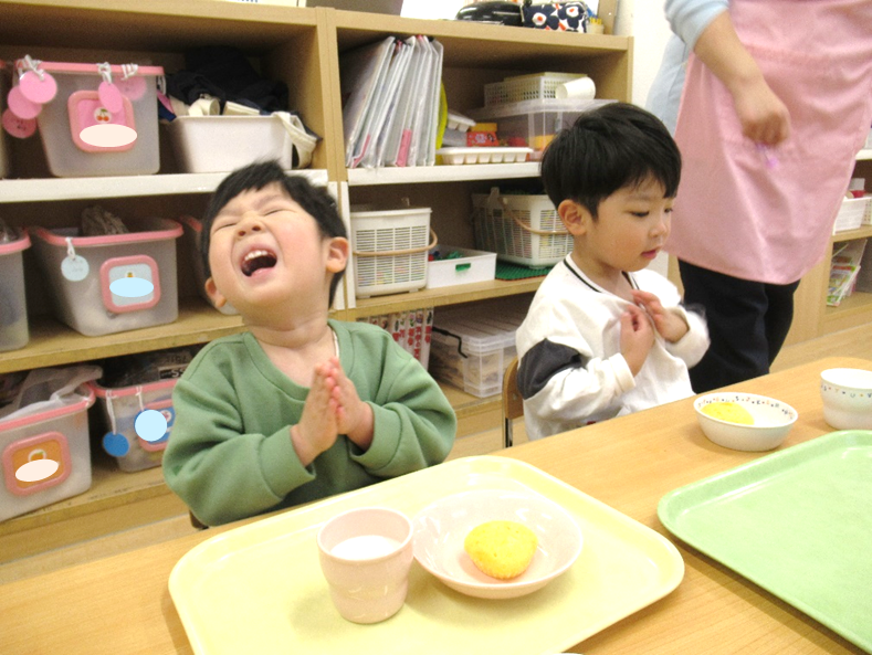 今日のおやつは？