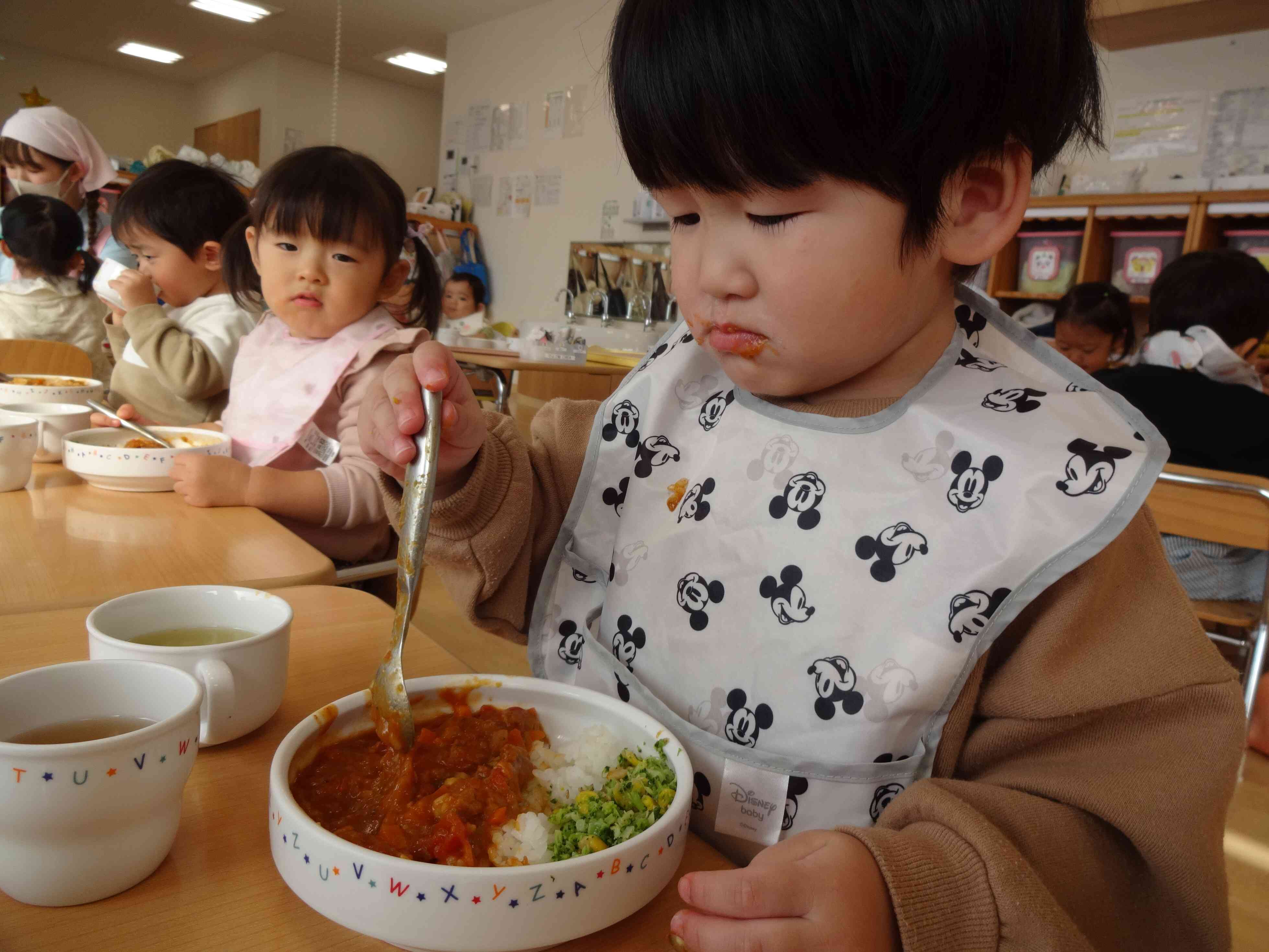 カレーならお野菜もパクパク食べれるよ！