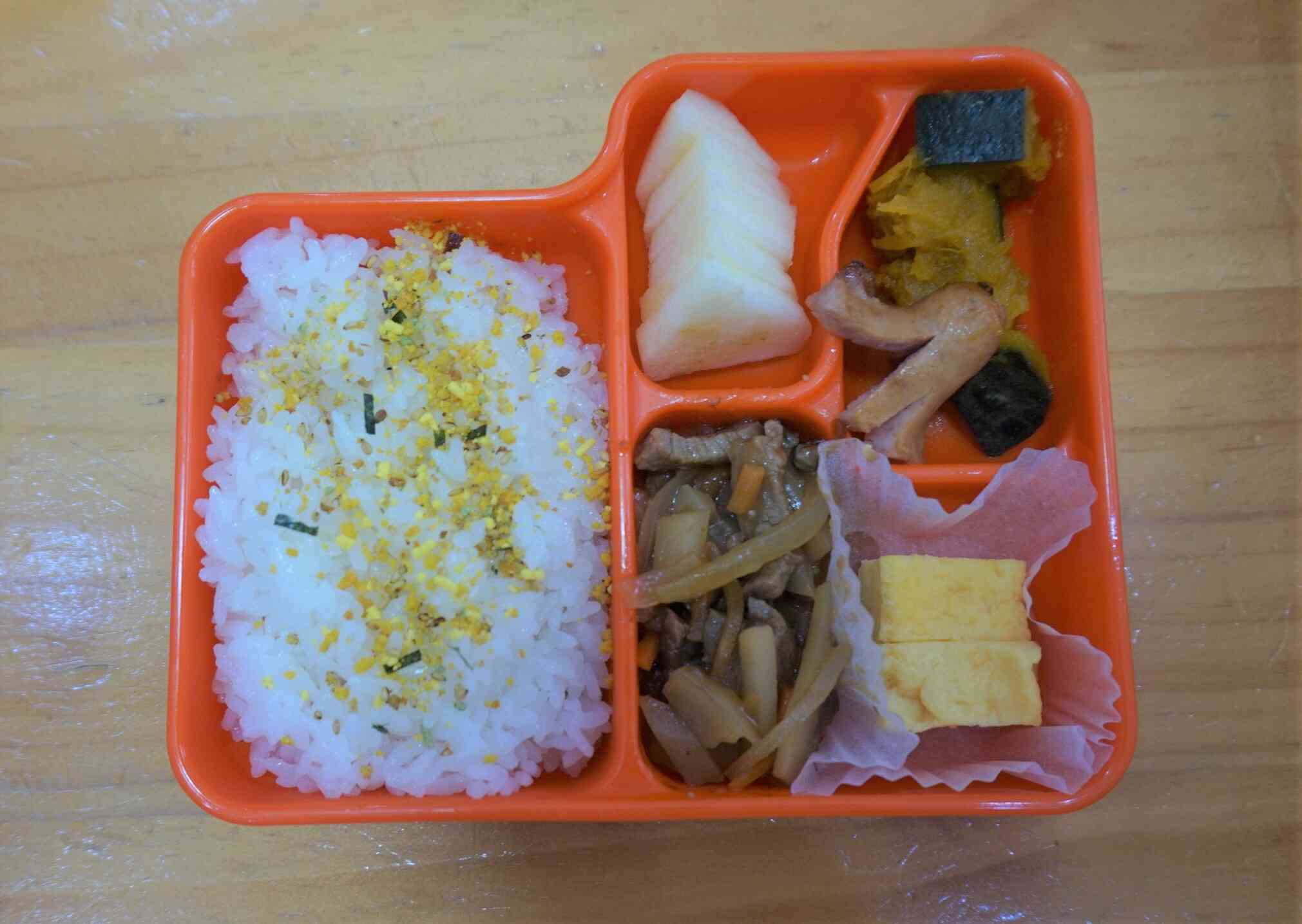 11月15日　給食（お弁当）