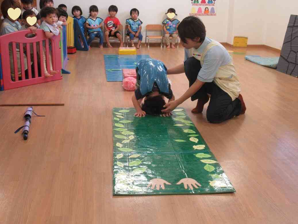 こちらは巻物で「でんぐり返し」が出ました！！ゆっくり慌てず！！出来ましたよ～♪