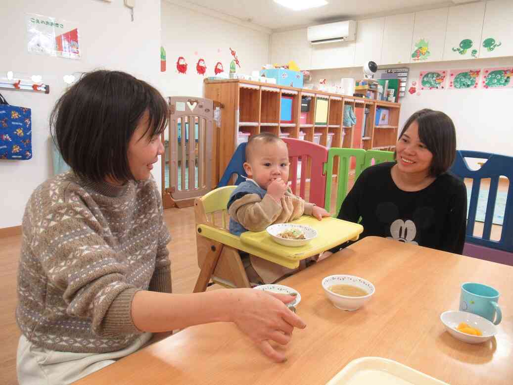 給食試食会です。