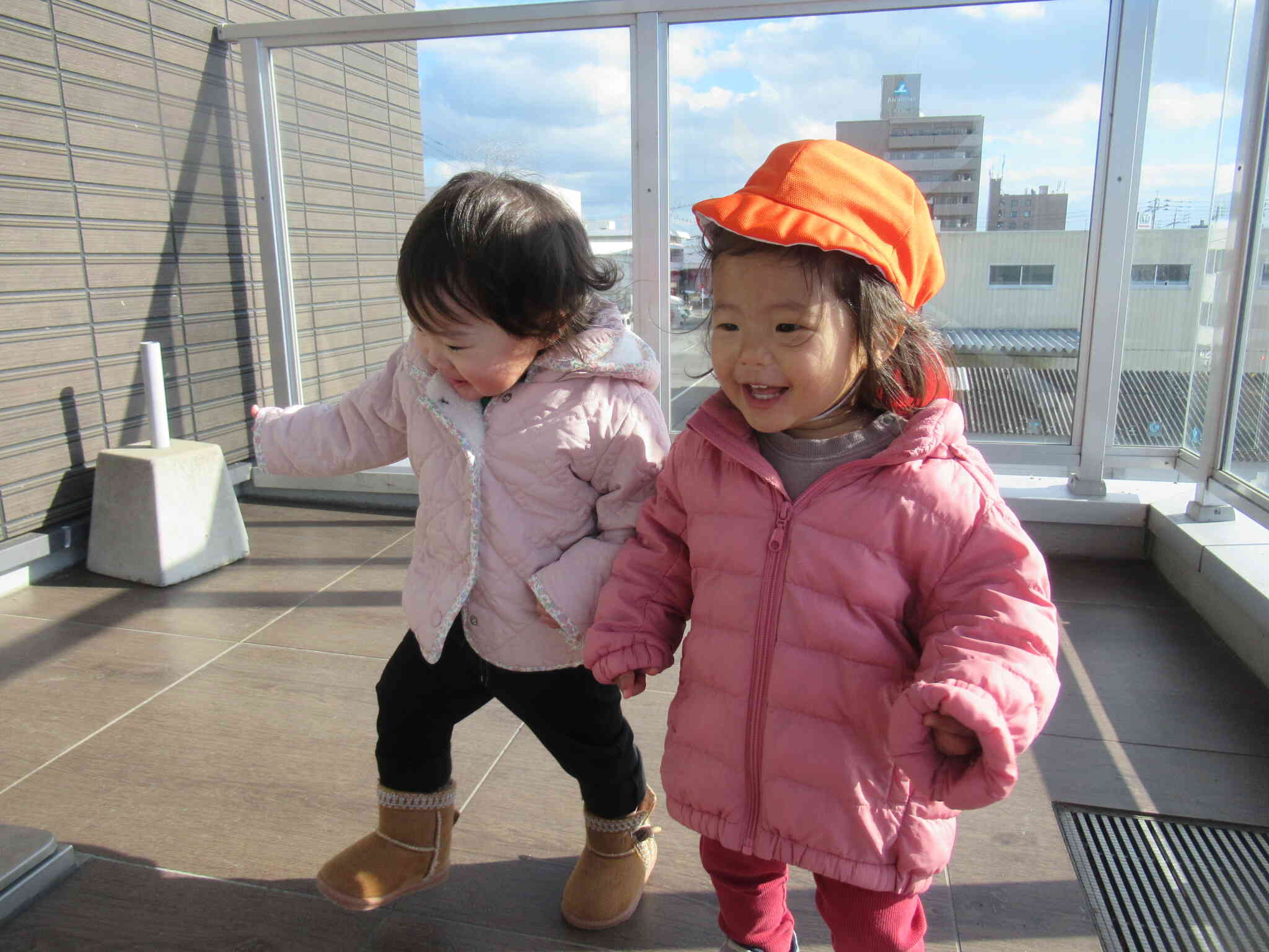 ０歳児　ひよこ組の2人♡