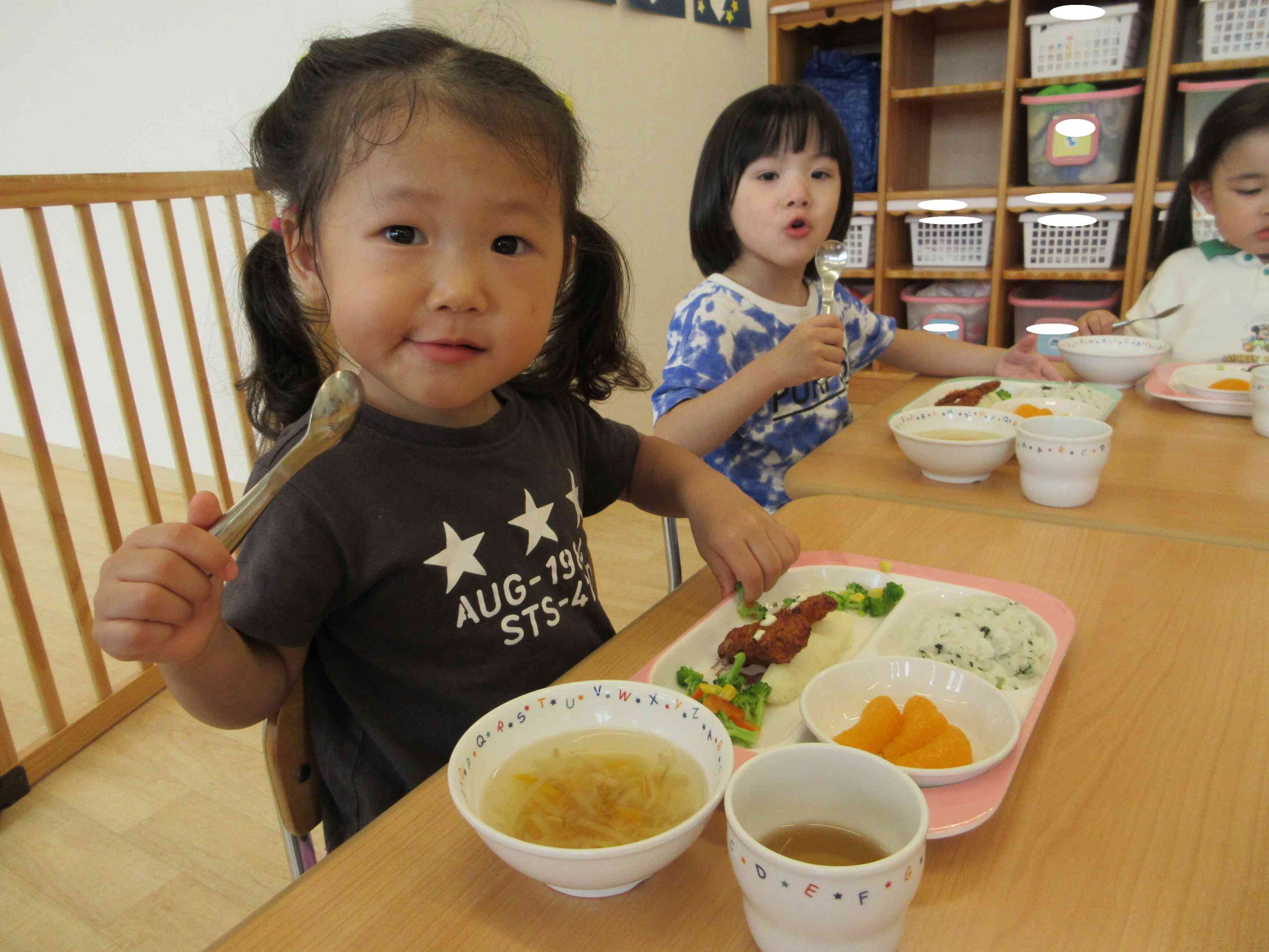 おもいっきり給食、おいしいよ