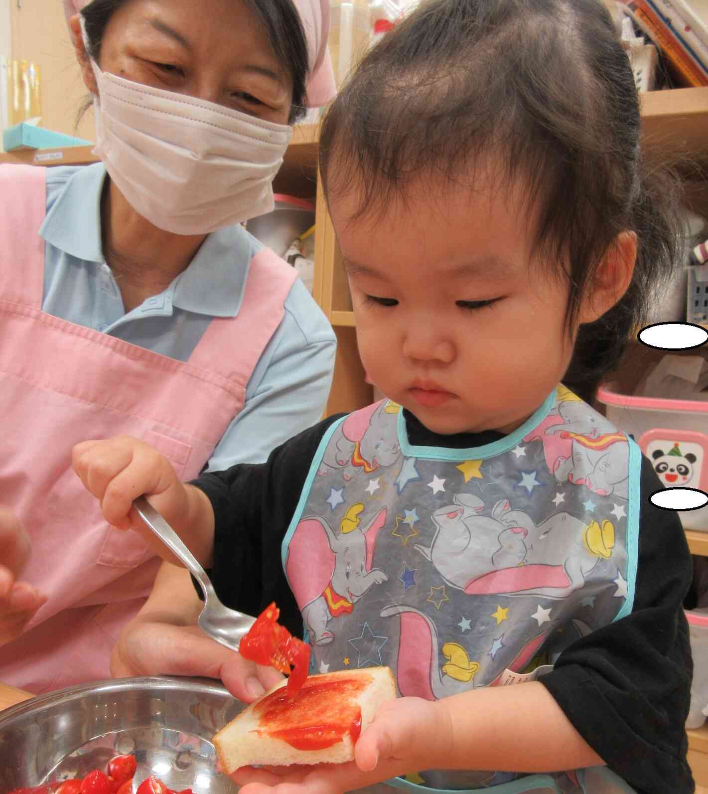 8月のお誕生日会③（食育）ピザトースト