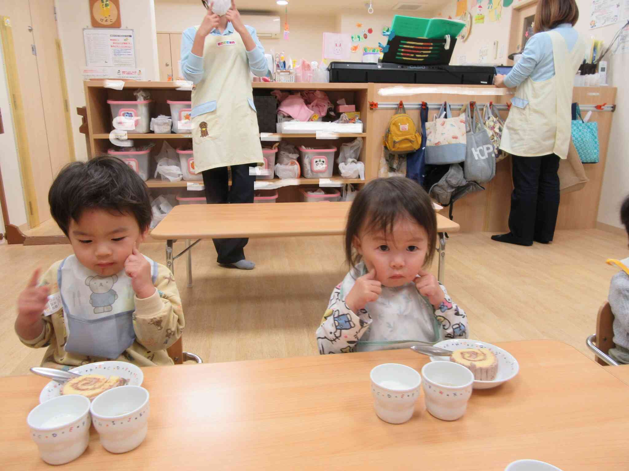 おやつのうたもしっかりと♪