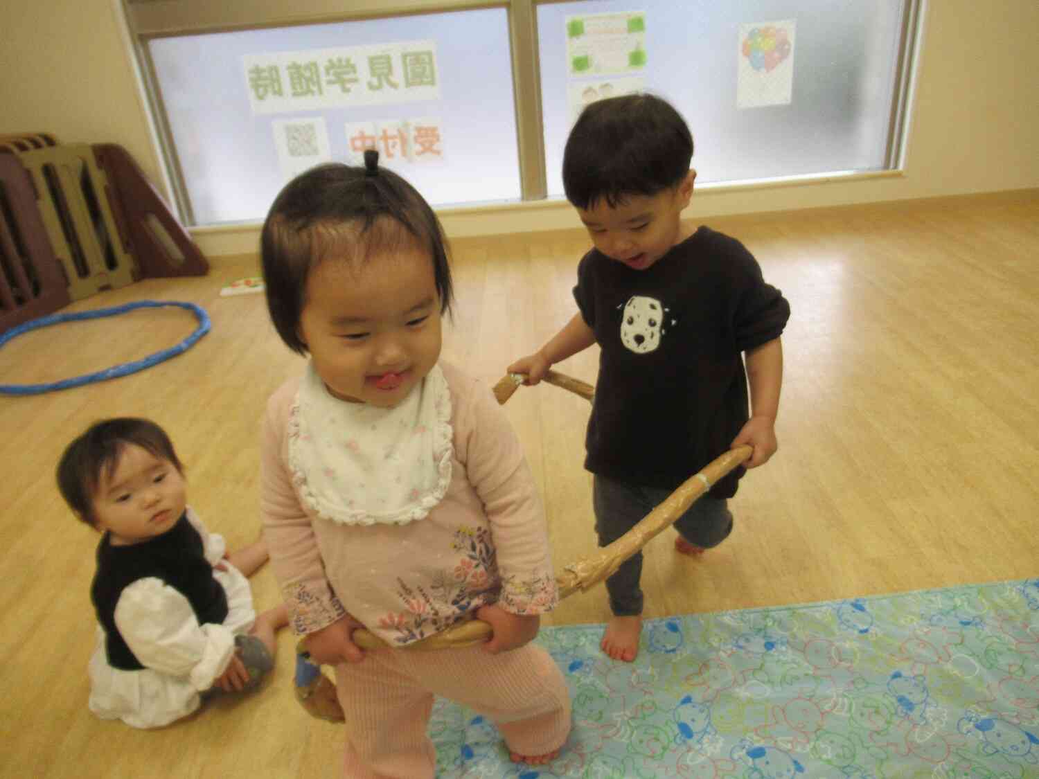 ひよこぐみさんは貨物列車ごっこ♡