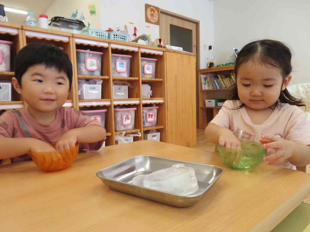 大きな氷も登場！！