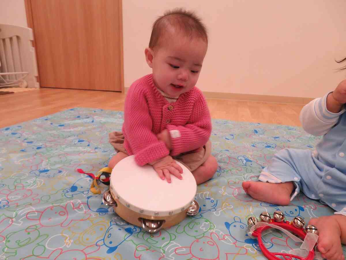 後半は楽器遊びもしたよ♪「わたしこれがすきっ♡」