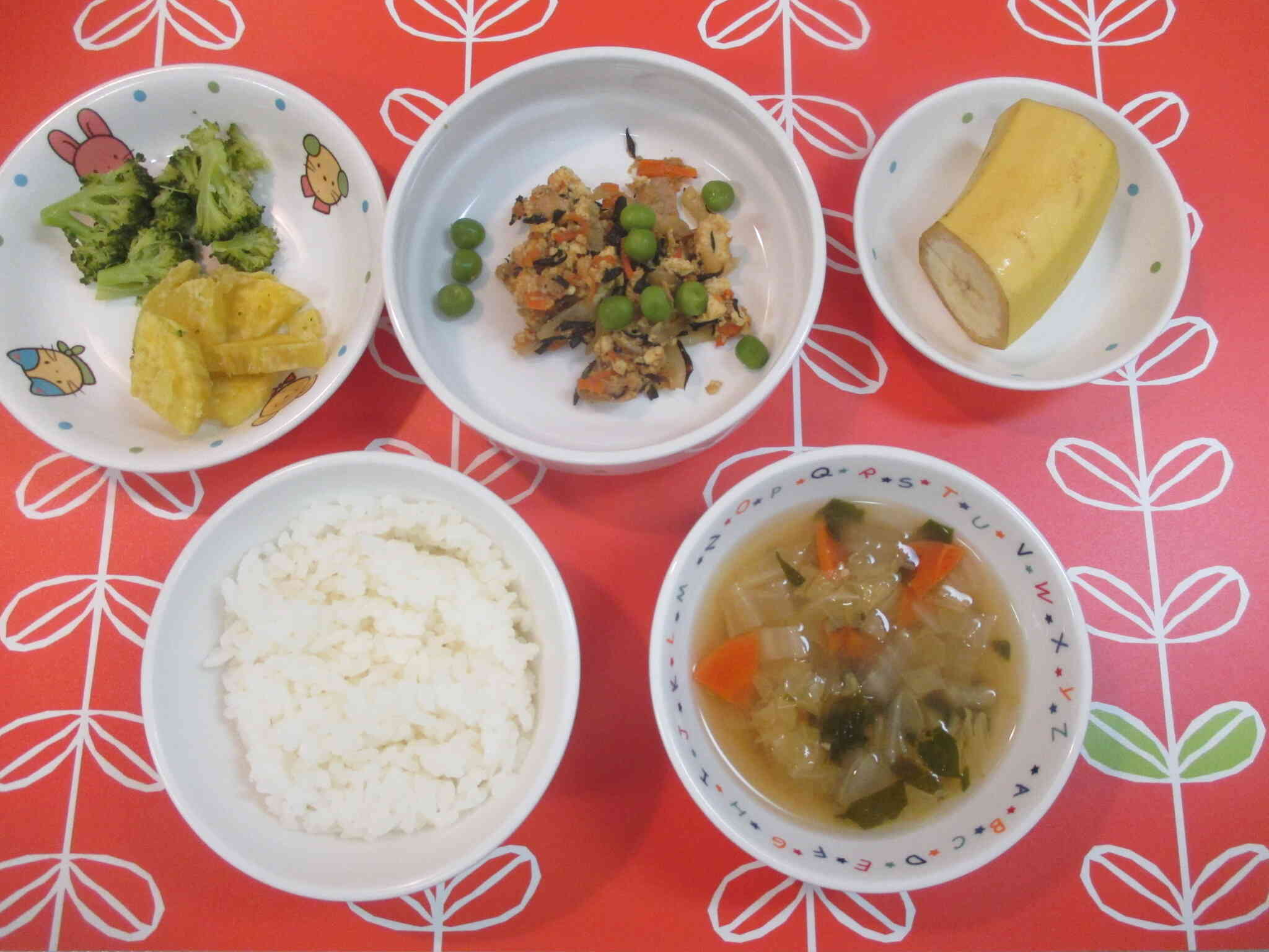 給食の紹介　(10月19日)