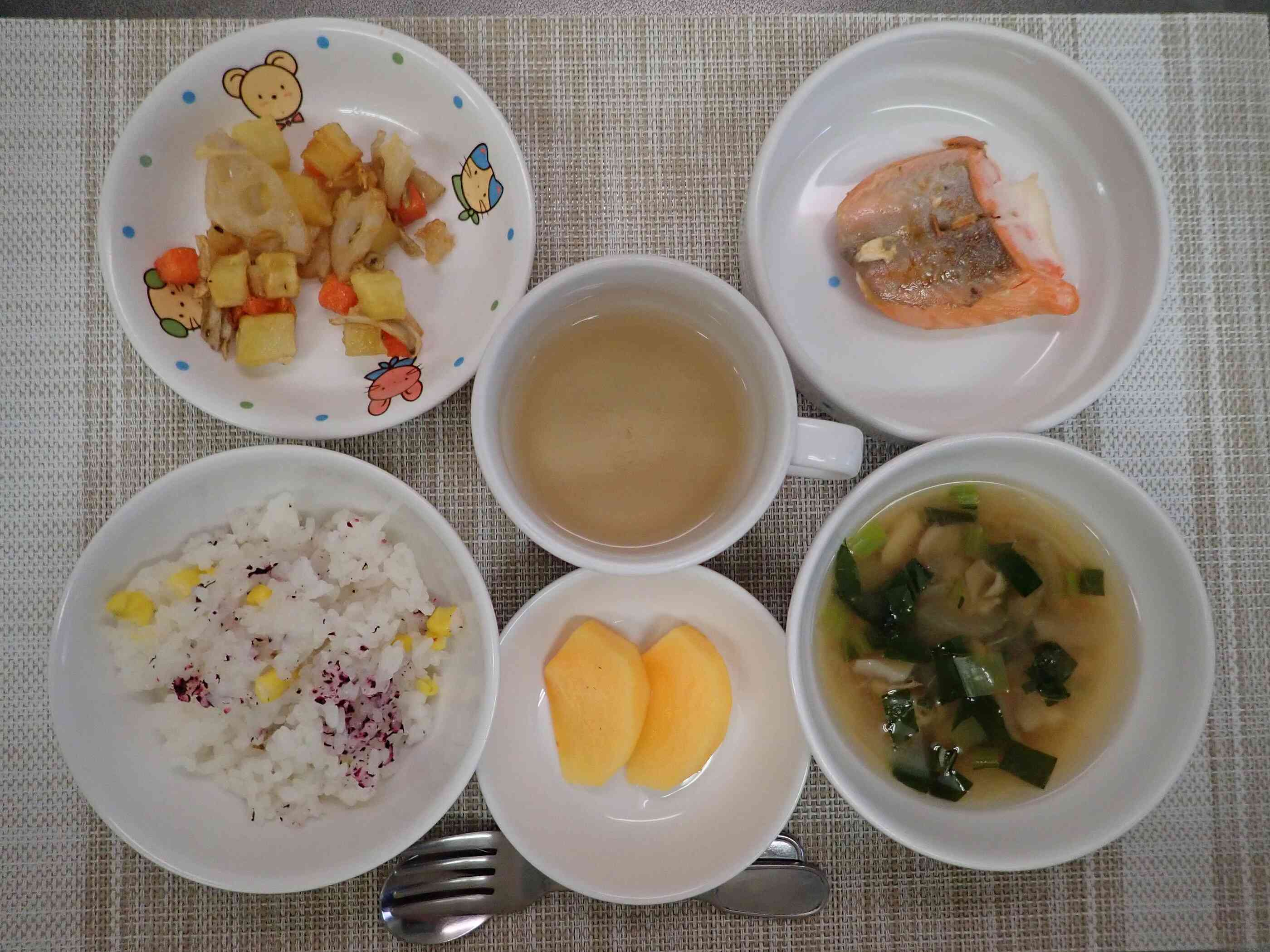 給食の紹介【幼児食】　(11月8日)