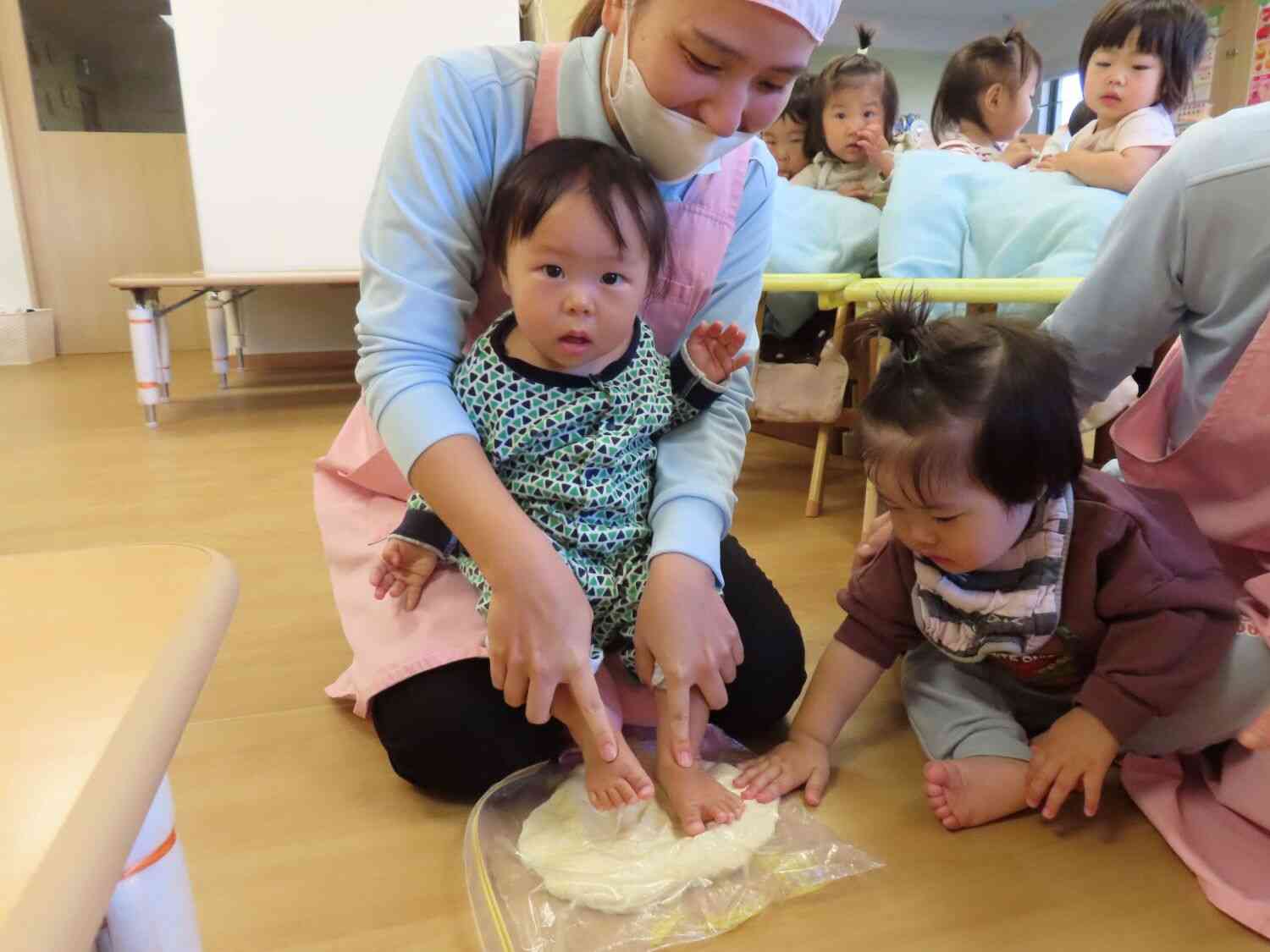 【和食の日】うどん生地に触れてみました　ひよこ組