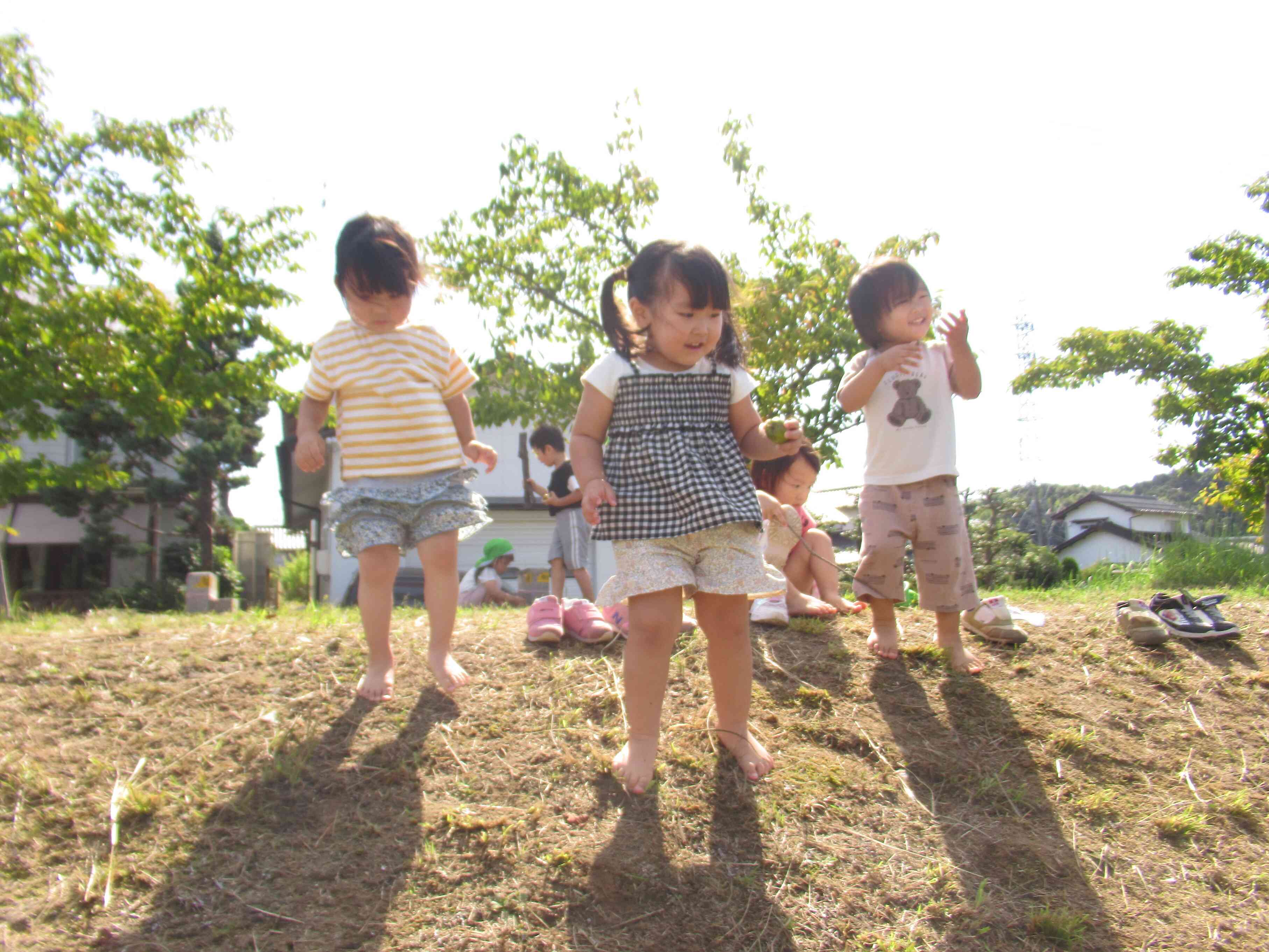 裸足で歩いたよ