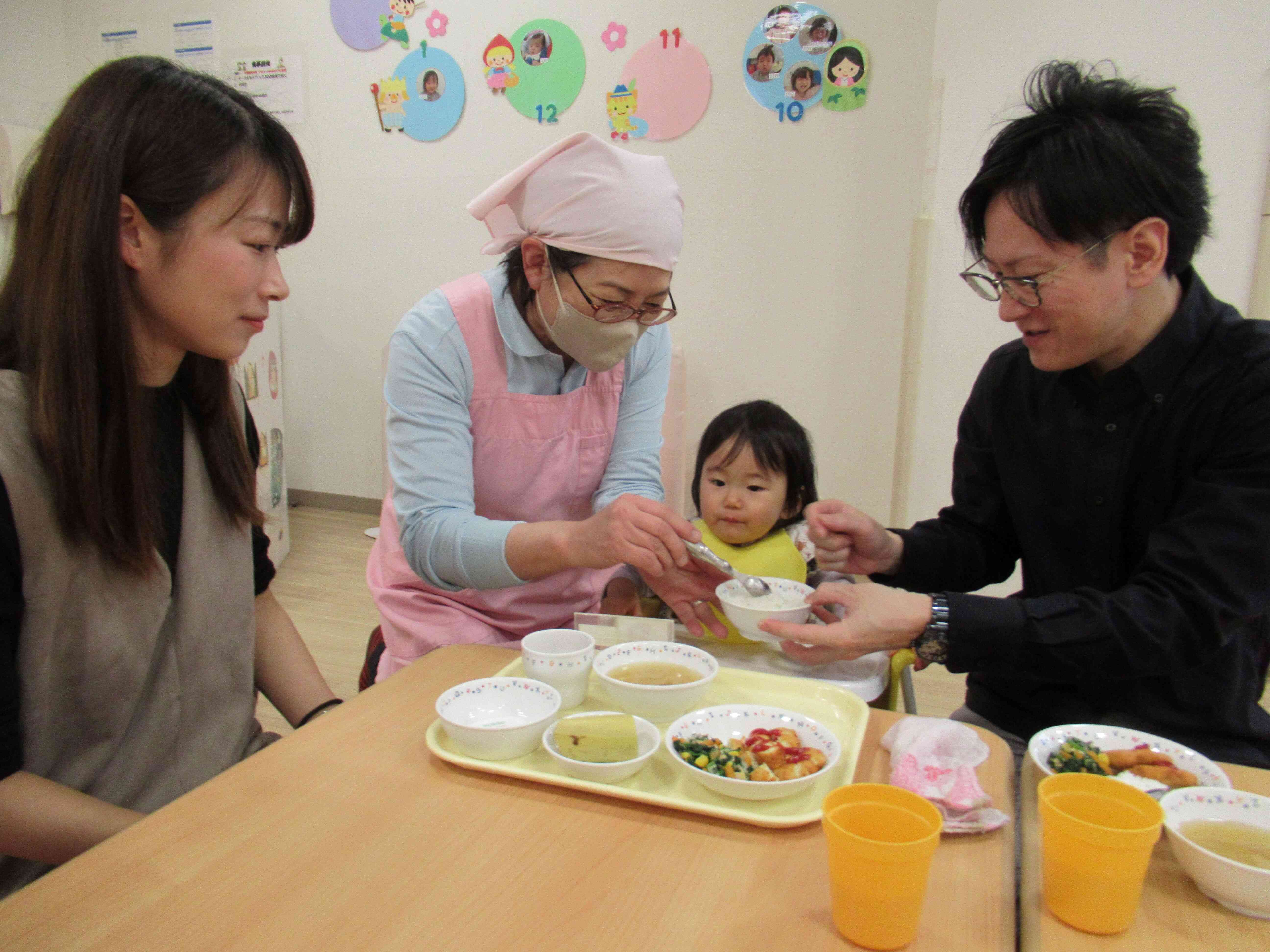 給食の時間。