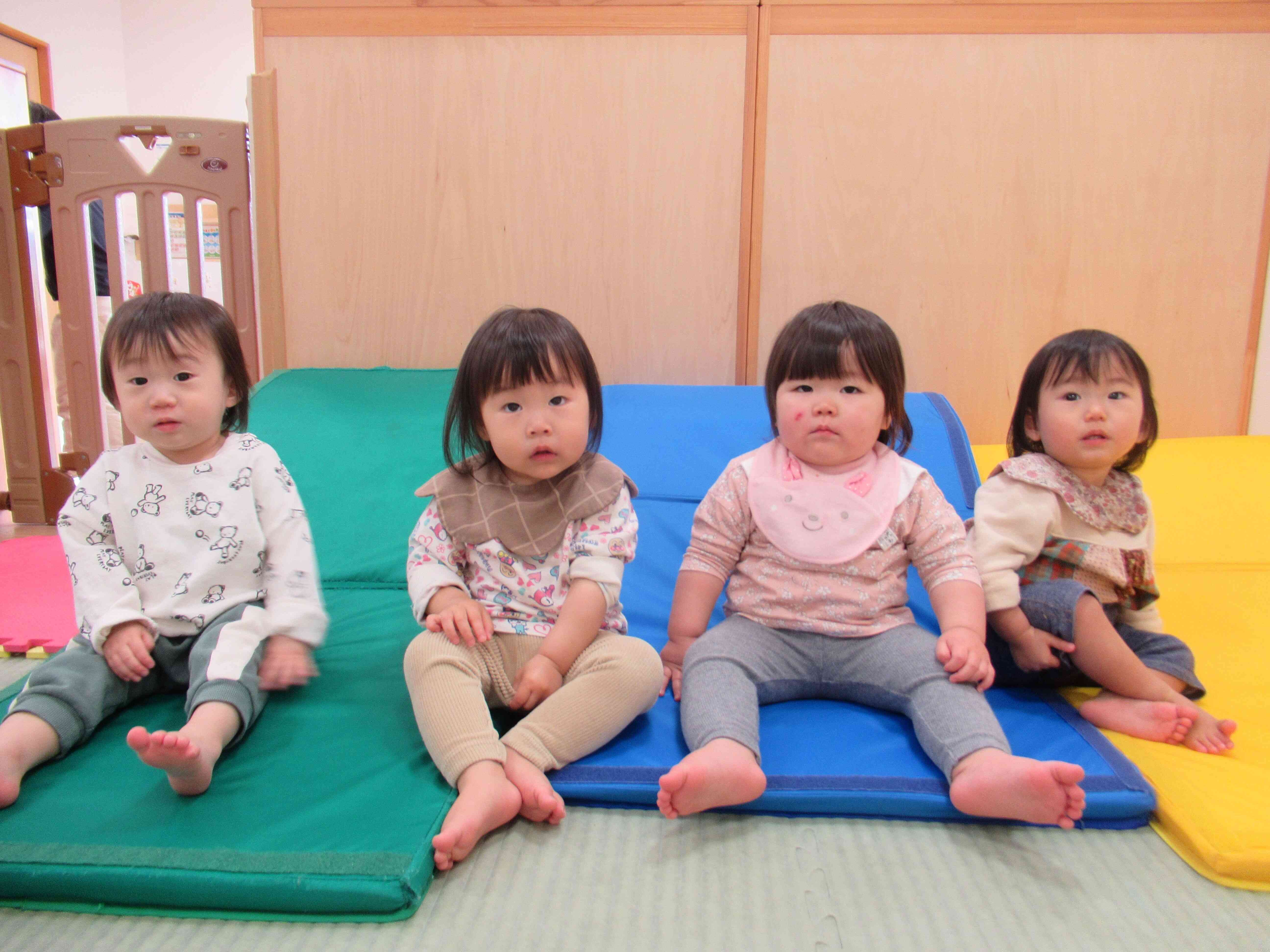 お部屋で遊んだよ