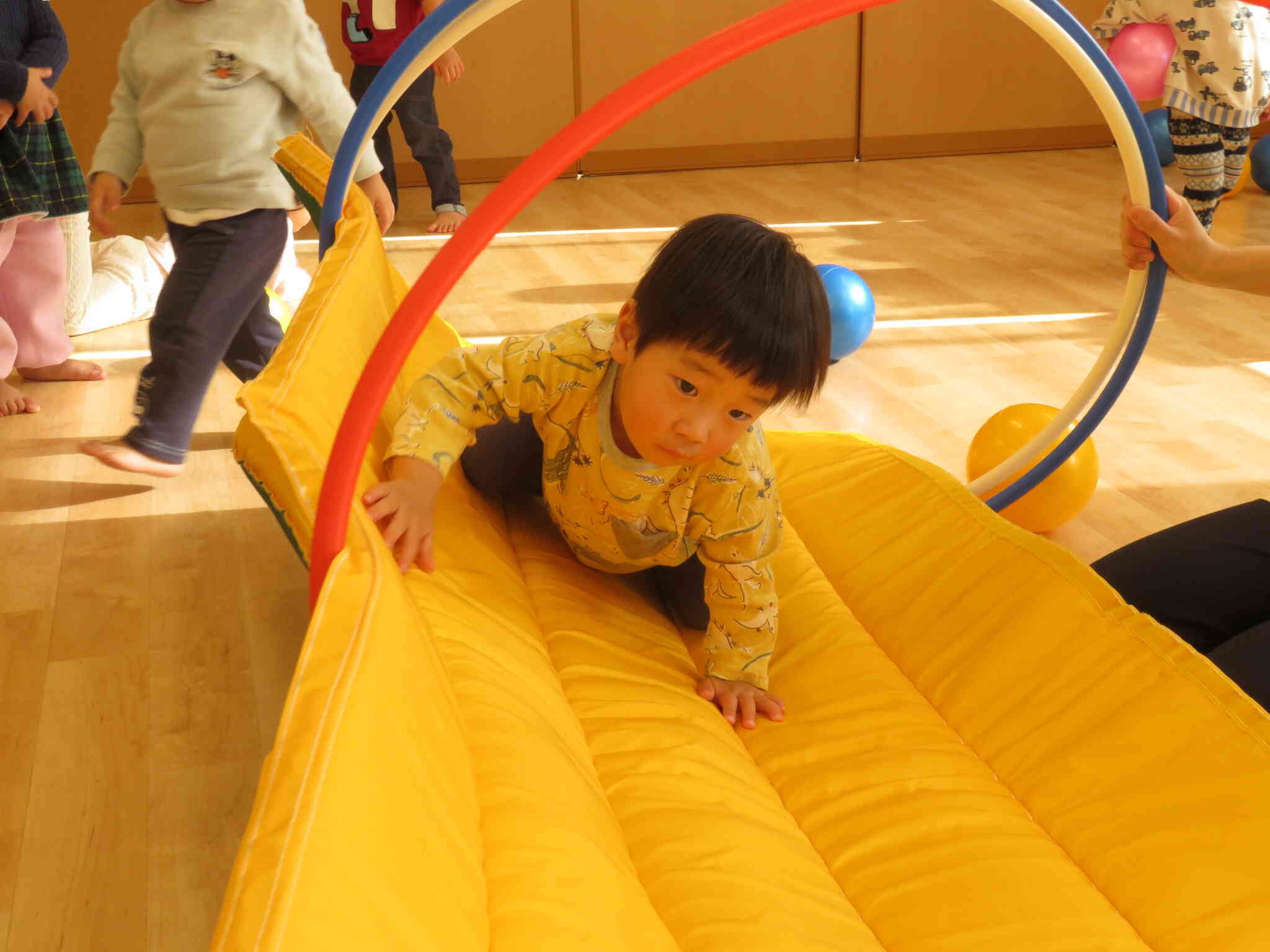 サーキット遊び　あひる組（1歳児）