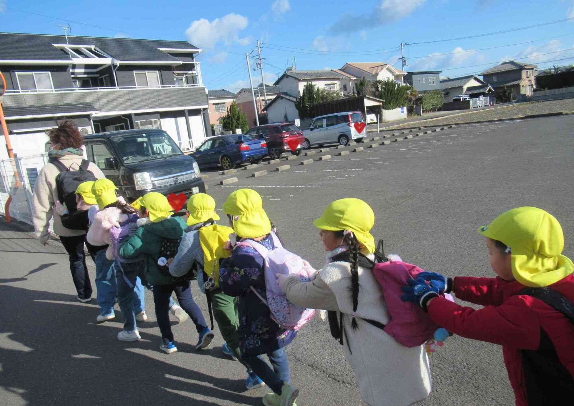 しおや保育所まで歩いて行ったよ！！