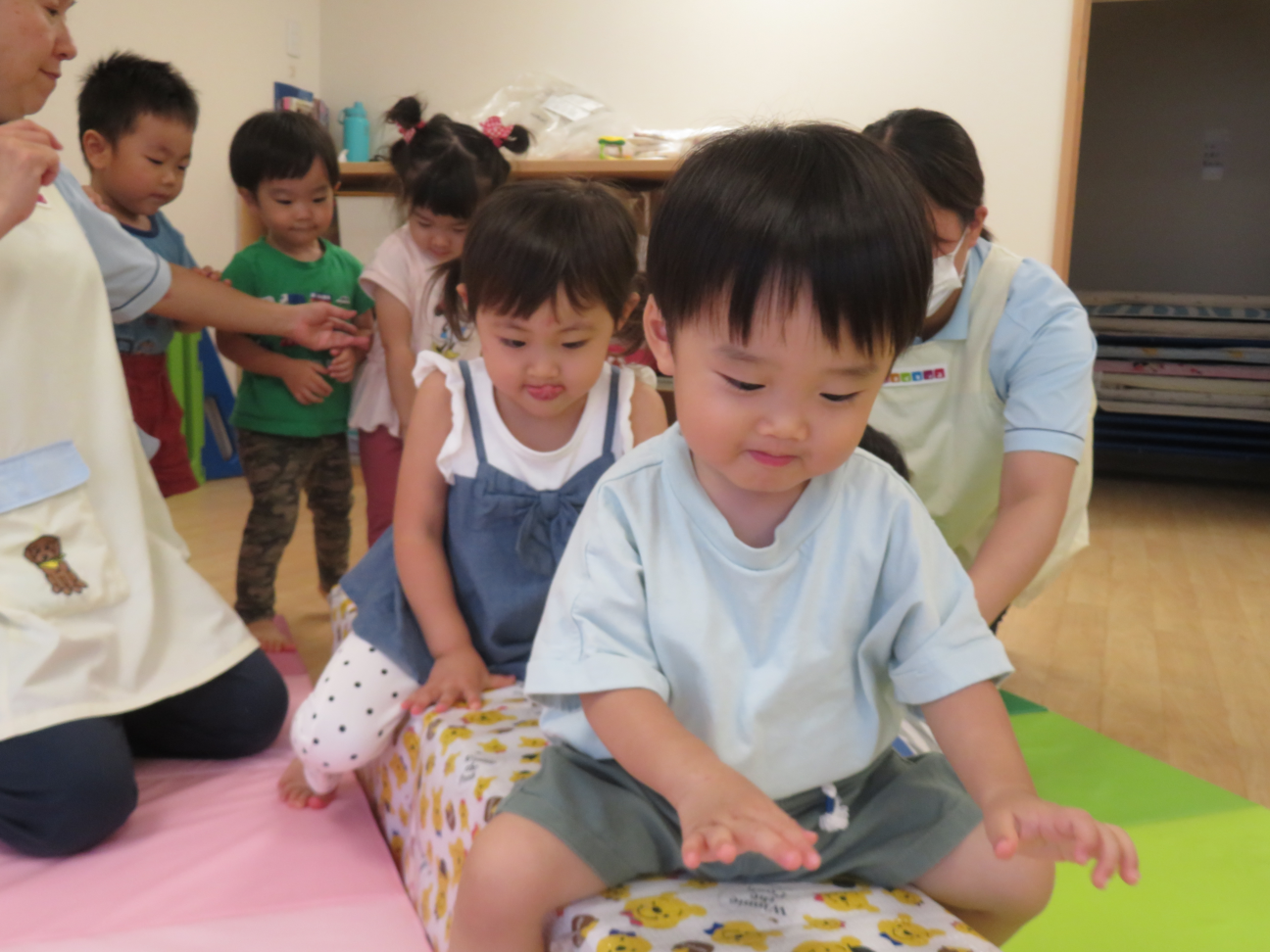 ☆一本橋やトンネルで遊びました