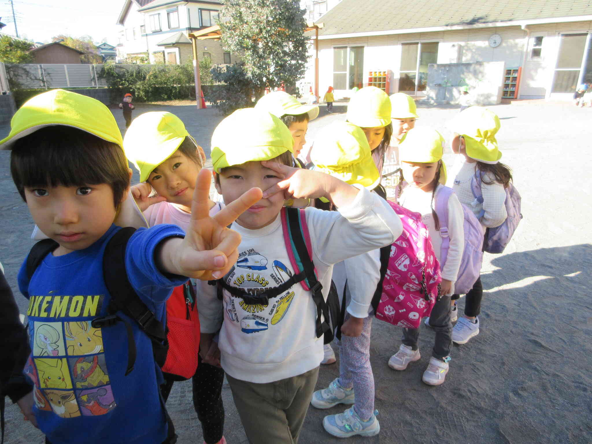 小学校交流会（きりん組：5歳児）