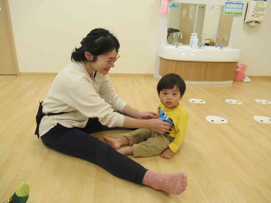 親子でふれあい遊びもしたよ♪