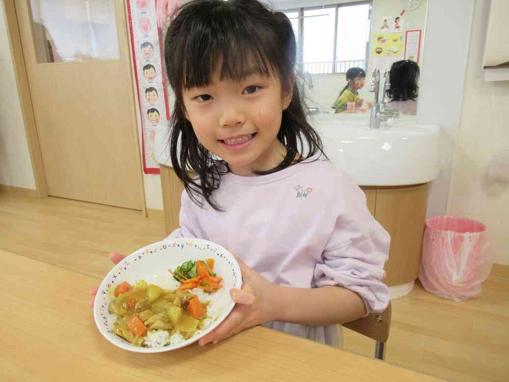 みんなで作ったカレーはとってもおいしかったよ！