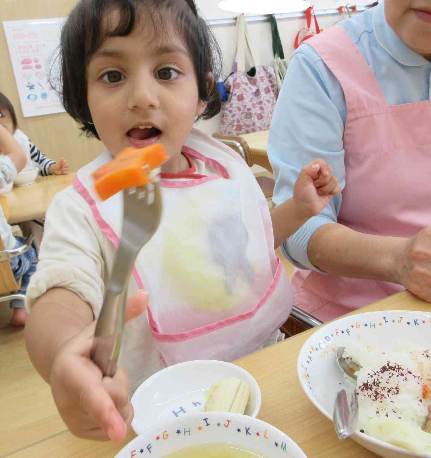 お星さまのにんじん食べるよ！！