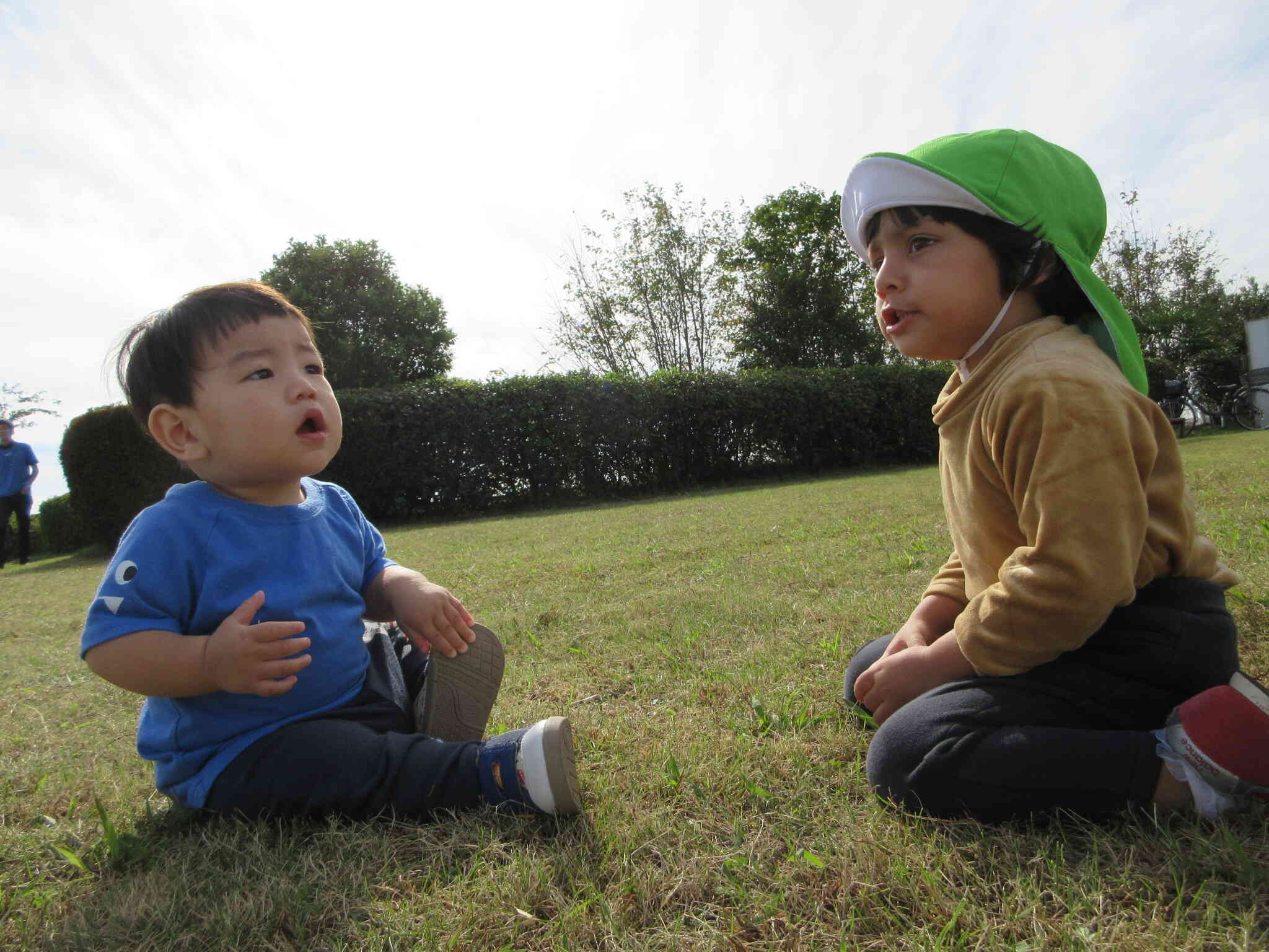 あひる組のお姉さんと何やらお話中(^^♪