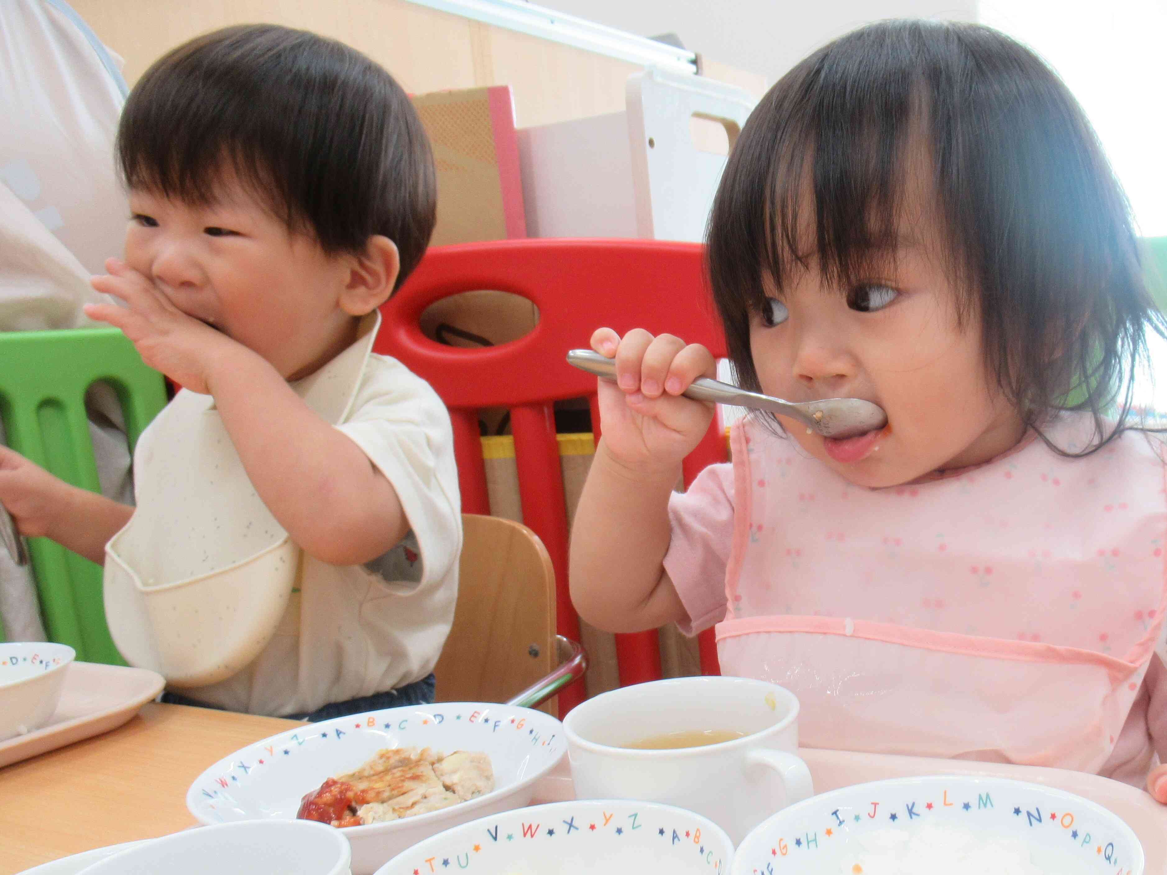 上手に食べるよ♪