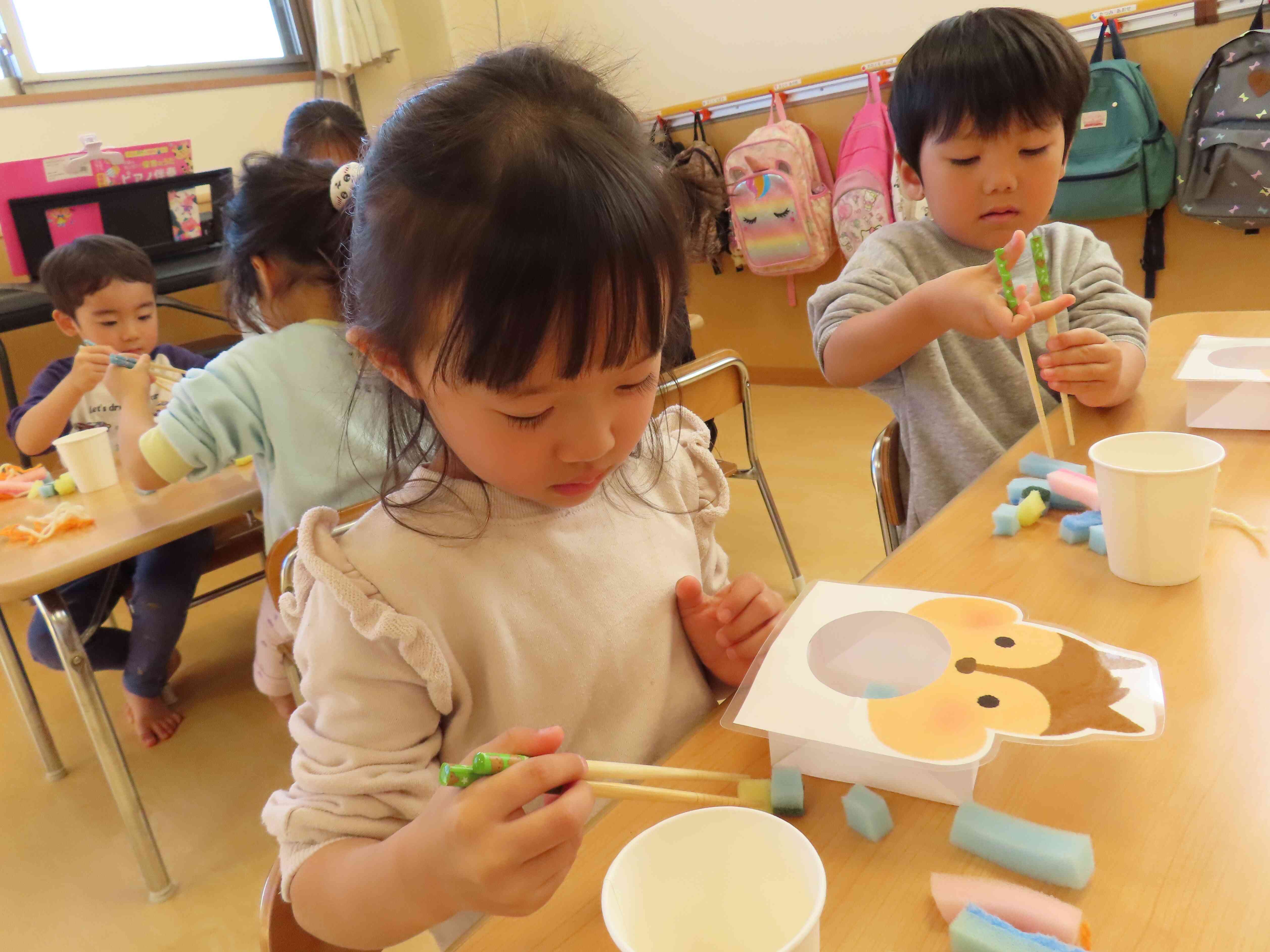 食育活動「おはし名人になろう」～りす組（３歳児）～