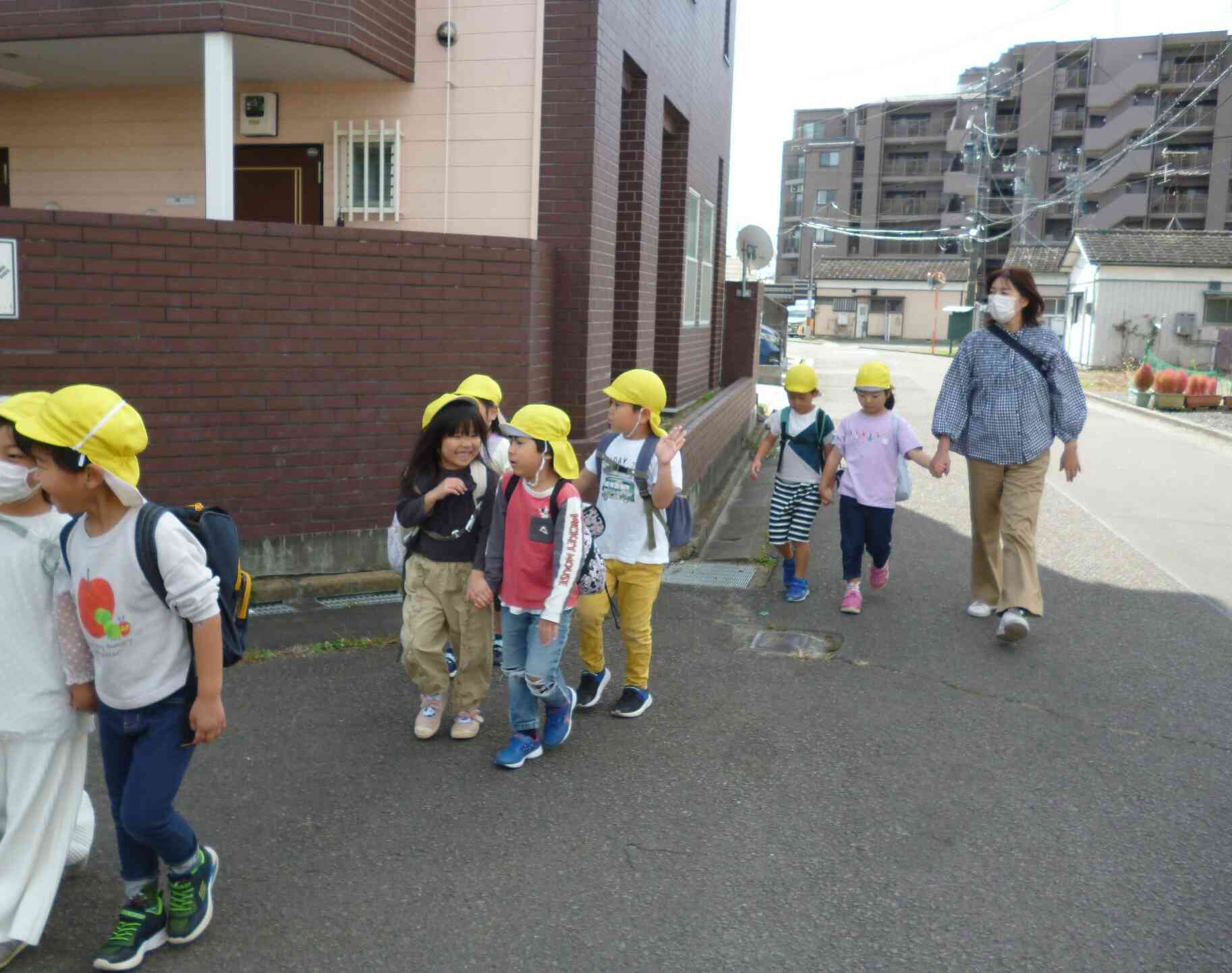 小学校見学～5歳児・きりん組～