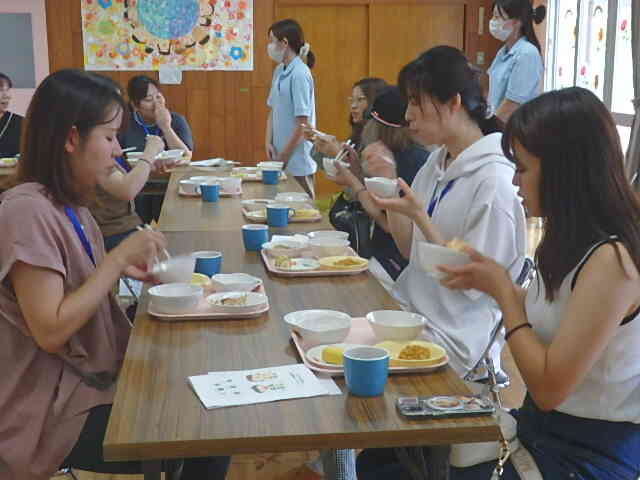 どんな給食かな？