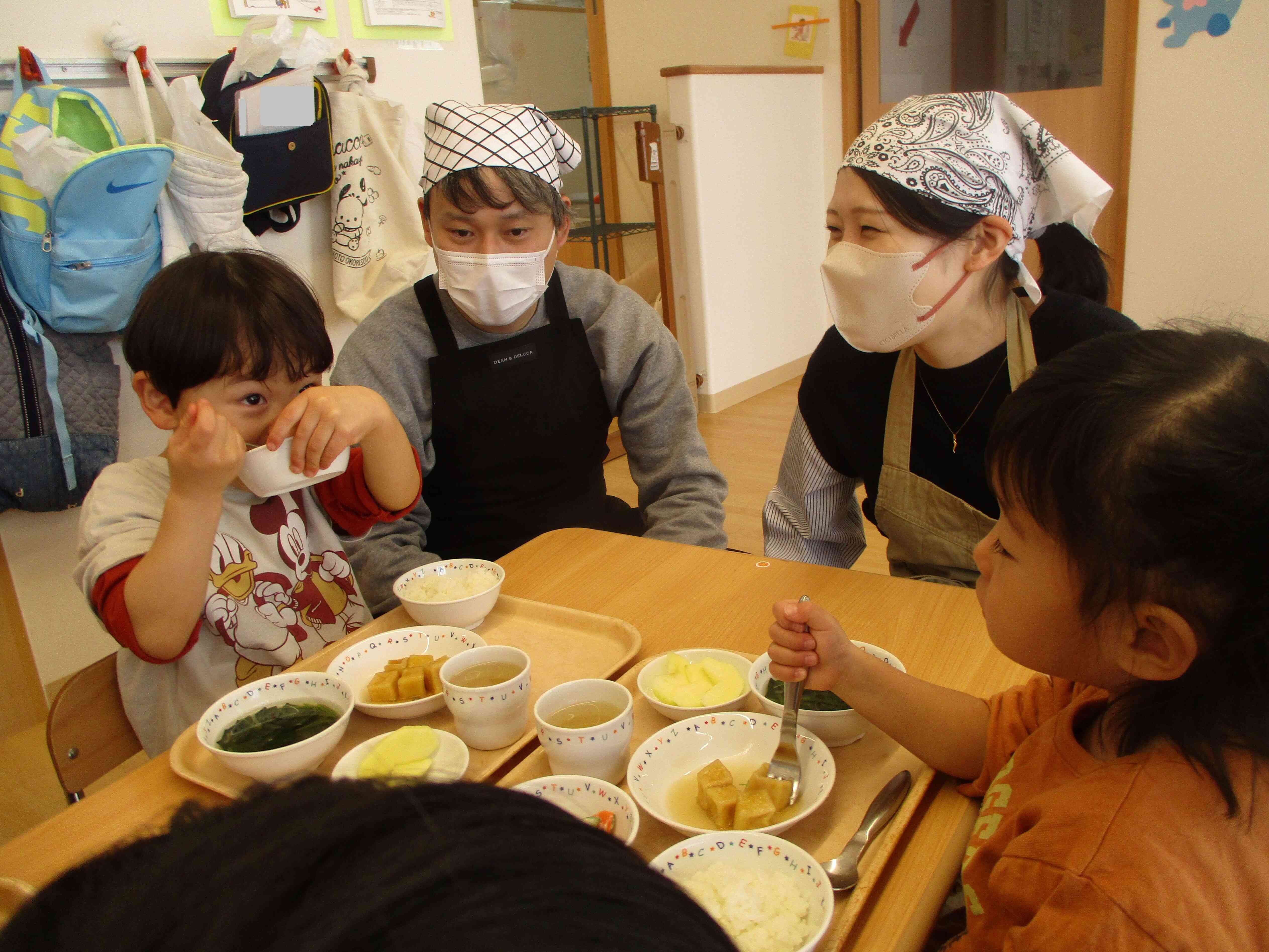 楽しいお給食