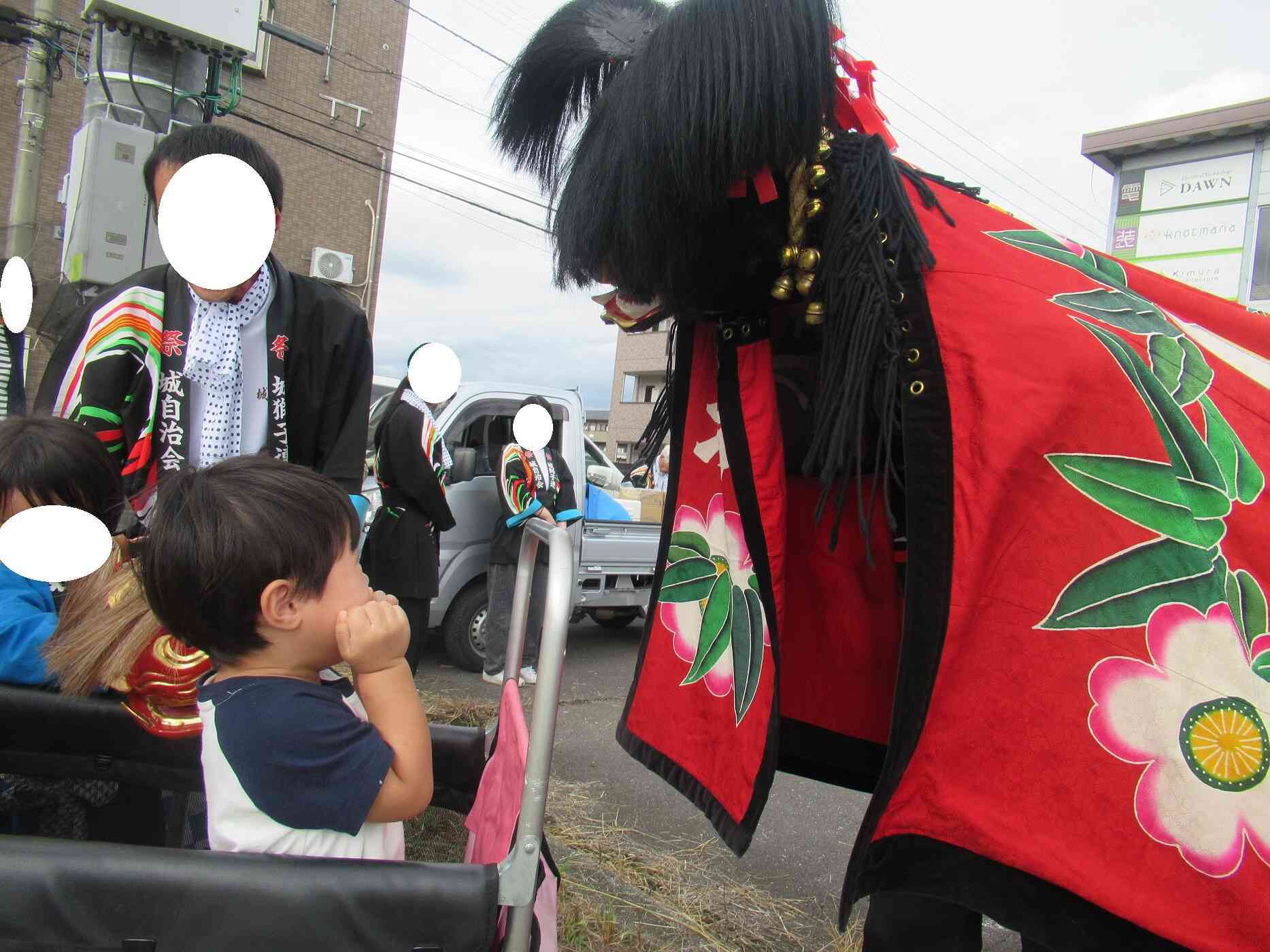 獅子舞をみました！