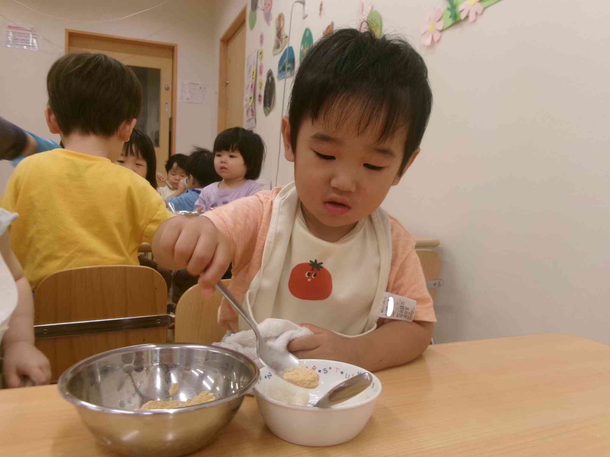 きな粉味のだんごにするよ。