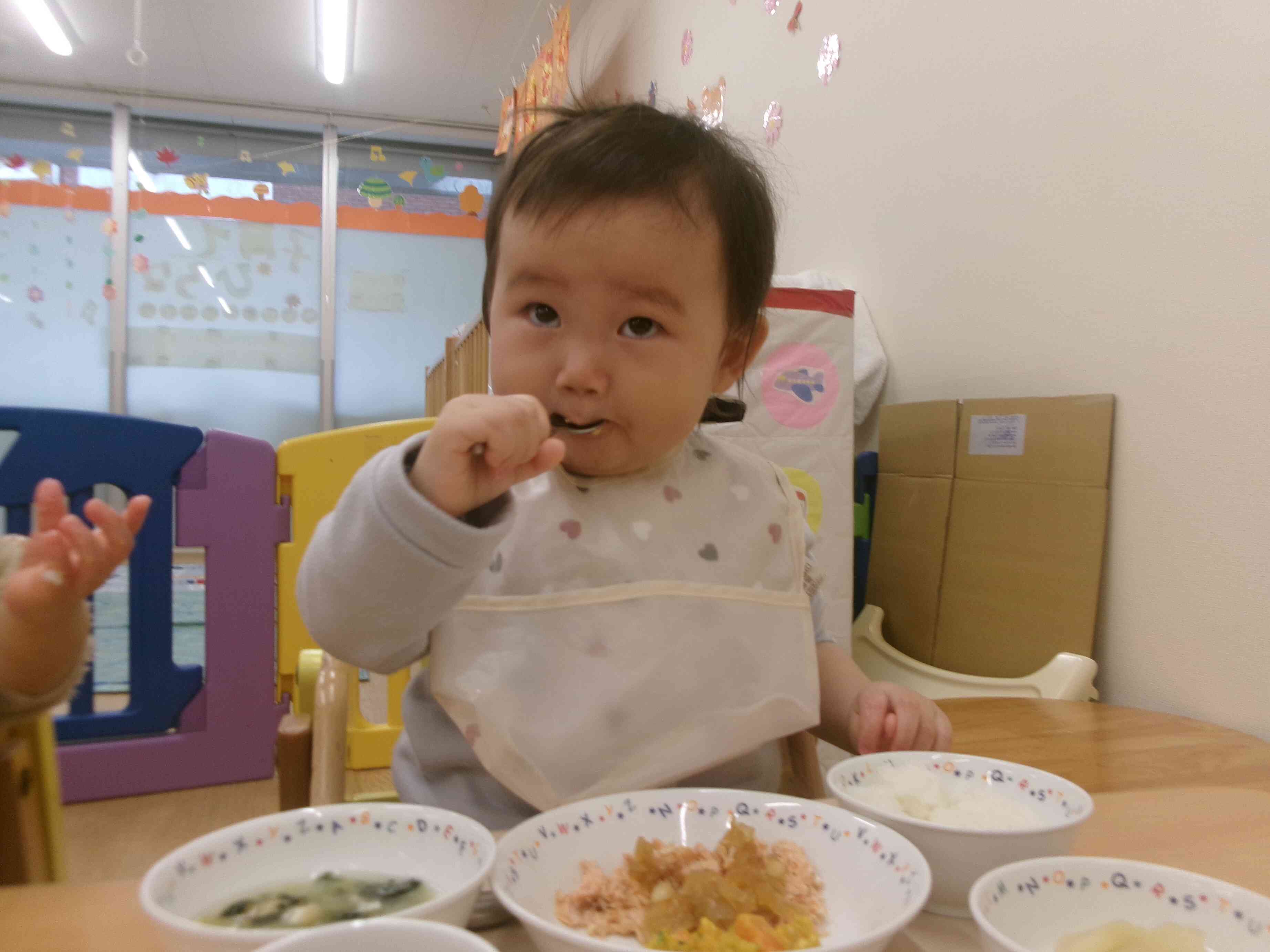 給食を食べるよ！