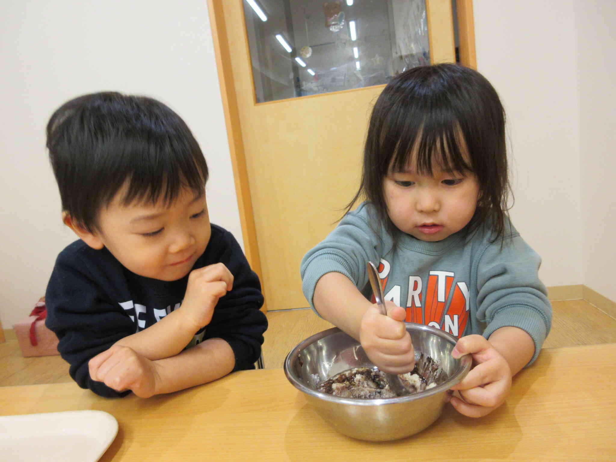 よく混ぜて「美味しくな～れ♪」