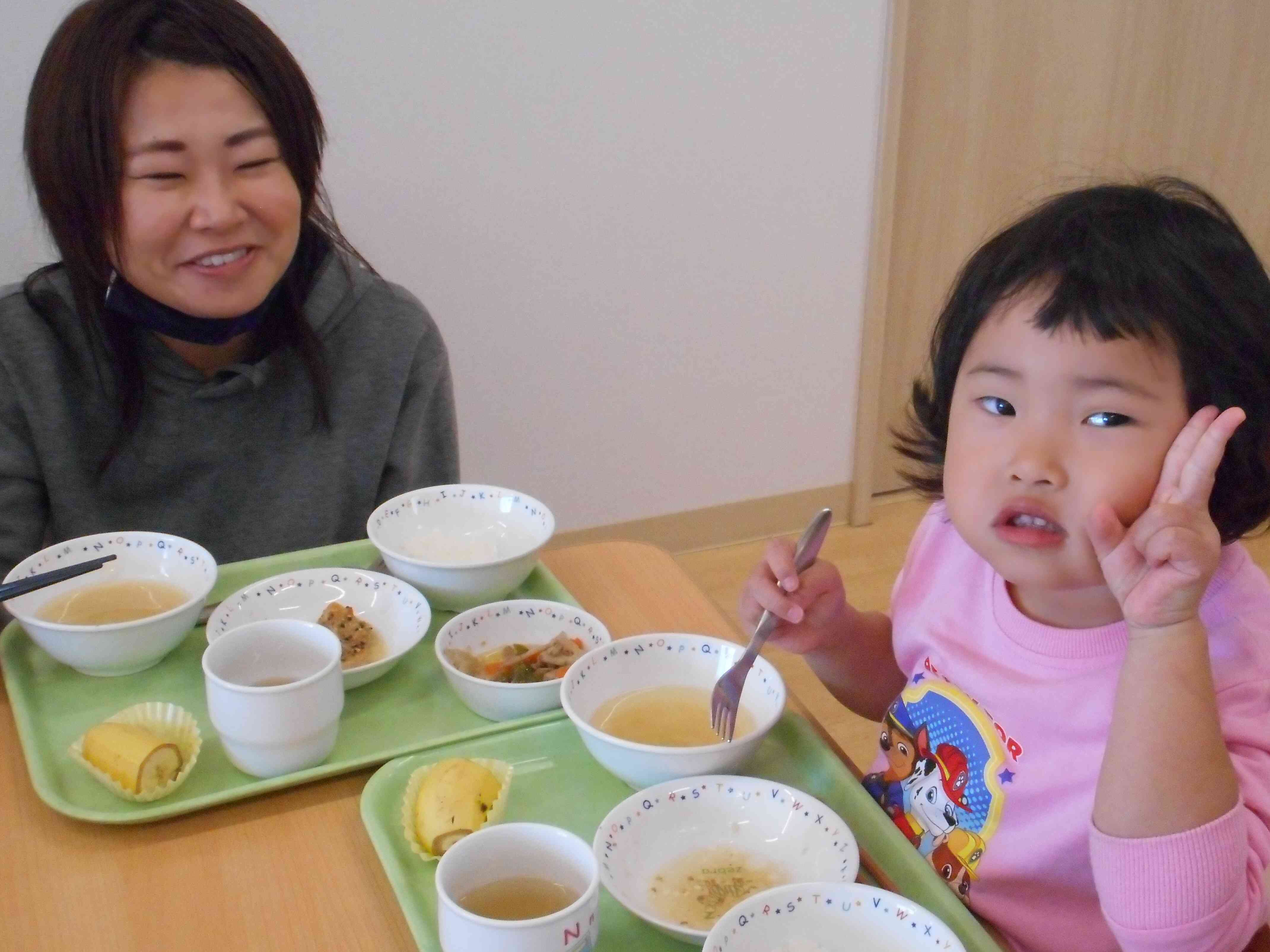 こんなおいしい給食食べてるんだねぇ～