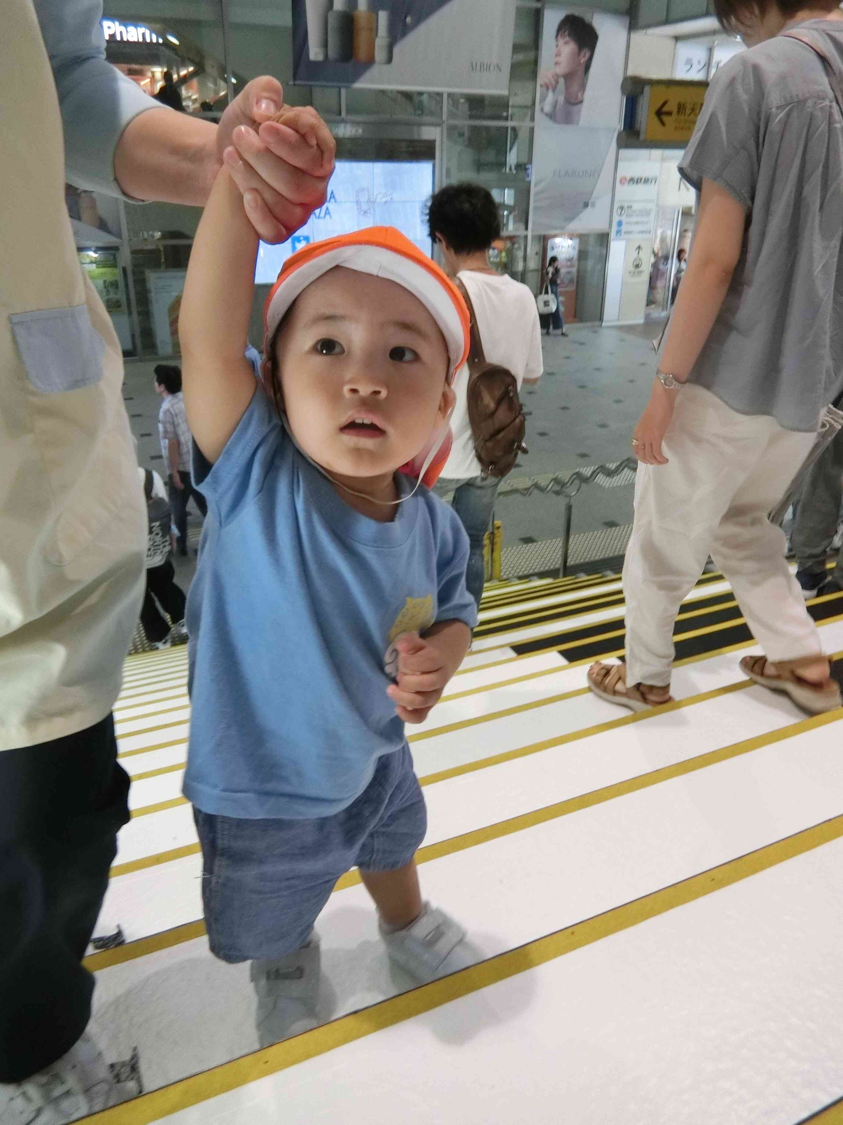 西鉄福岡（天神）駅にきたよ♪