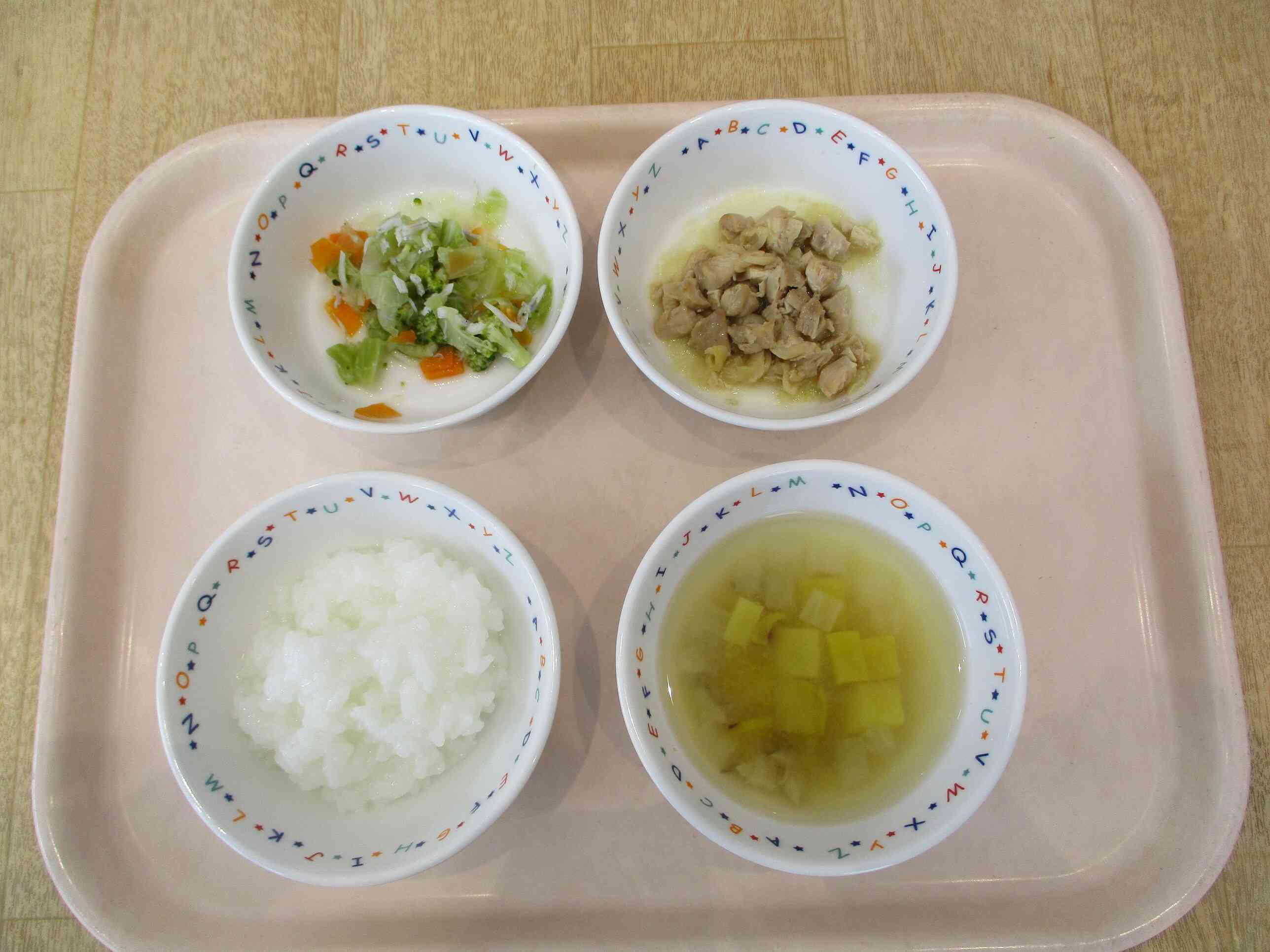 10月7日(月)の給食　離乳食(後期食)