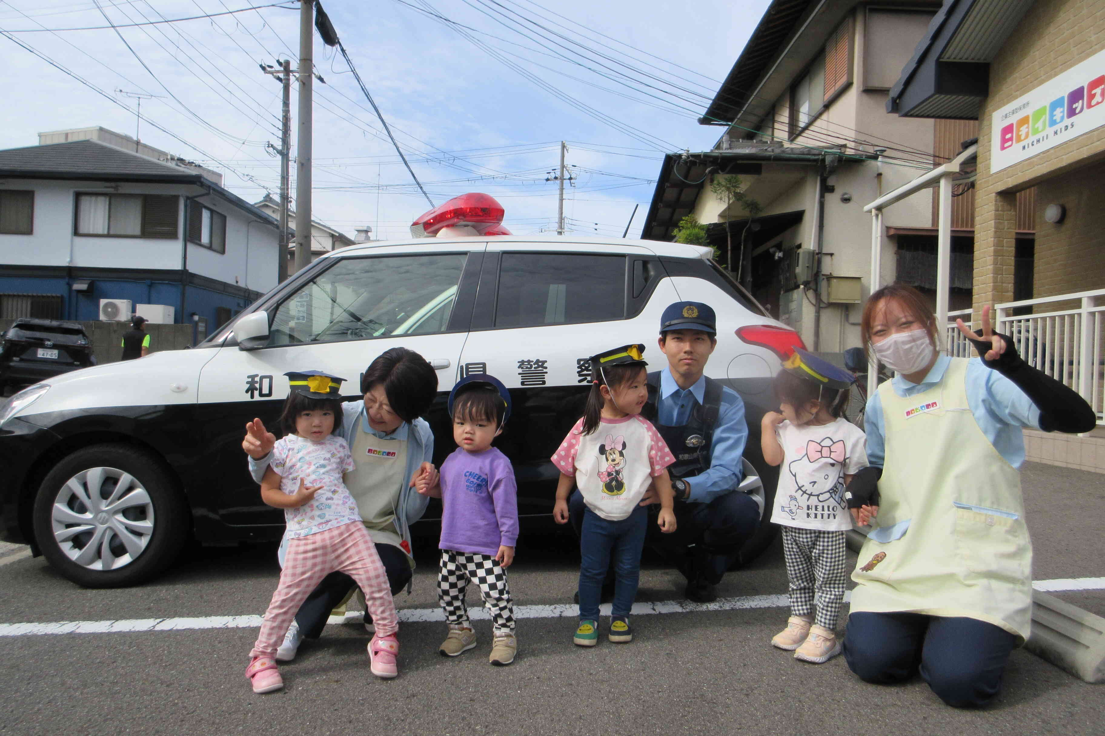 お巡りさんに変身したよ