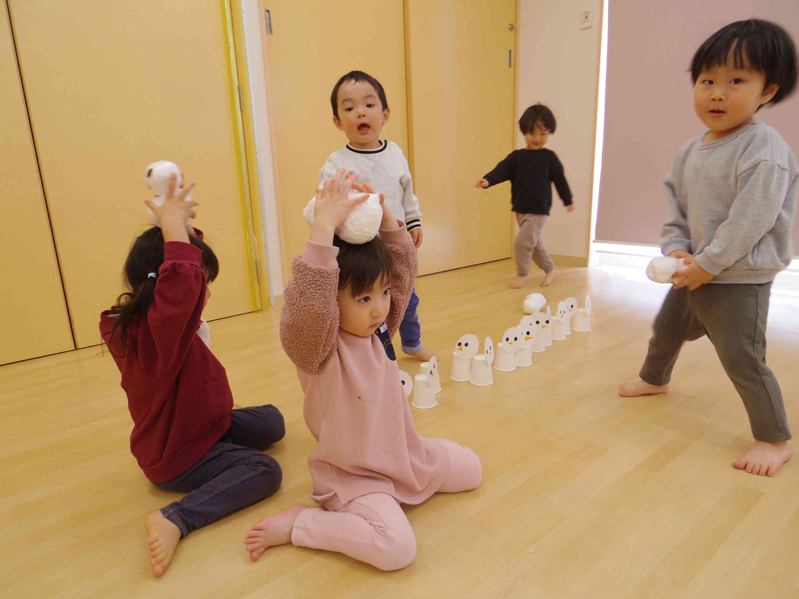 ミニ雪だるまつくったよ