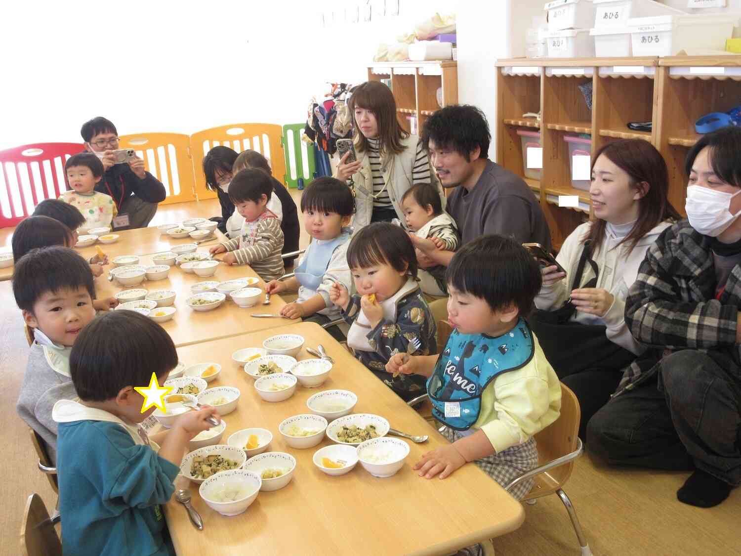 ～給食～たくさん食べられることをママやパパに見せれたよ！