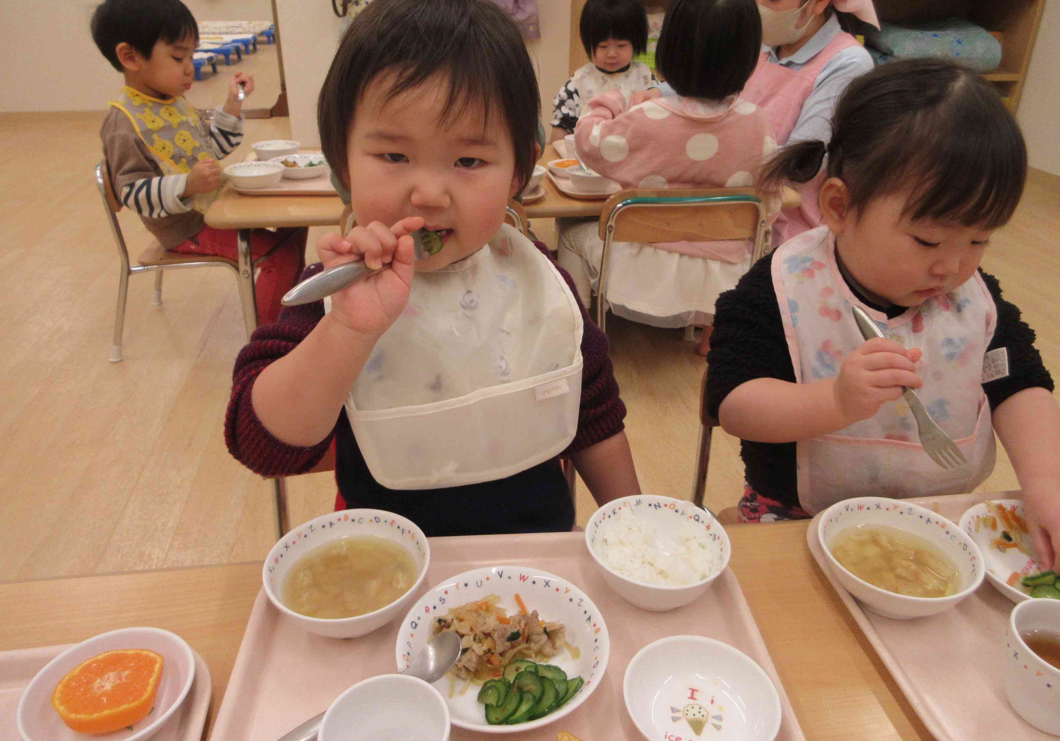 自分で食べれるよ！